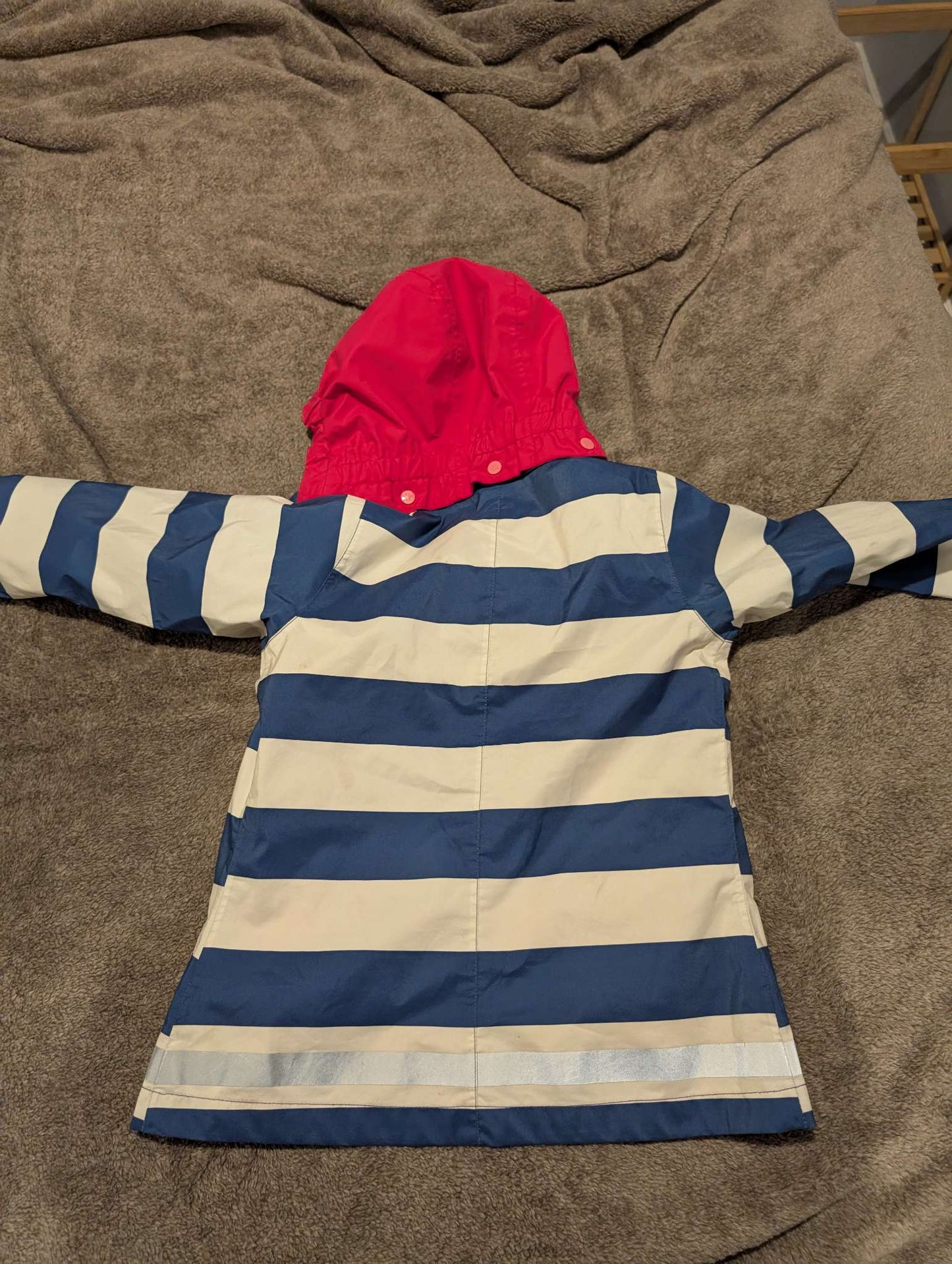 Helly Hansen Rain Coat, Kids 4/4T
