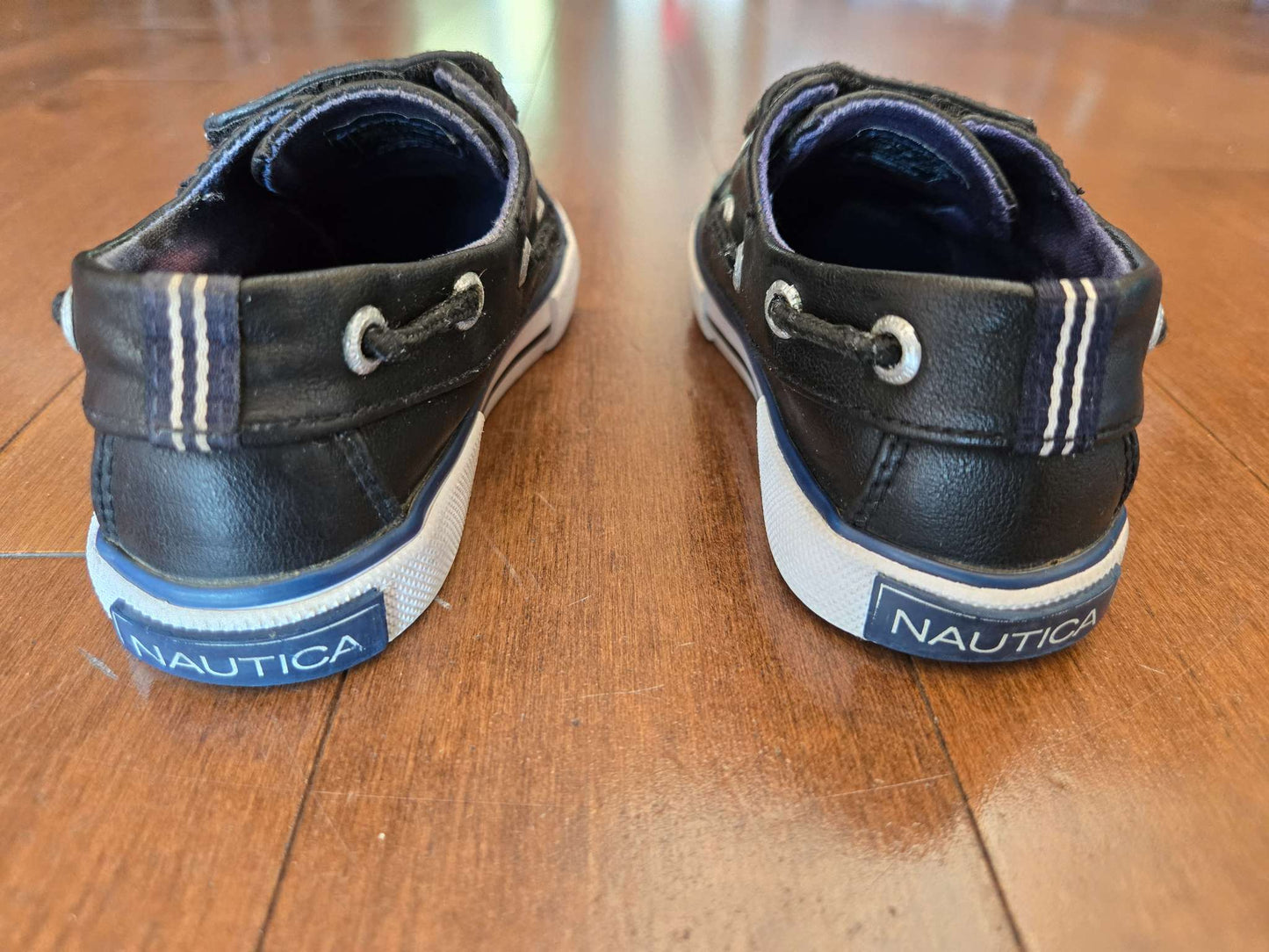 Nautica river boat shoes for toddler boys (toddler size 8), Shoes 8 (Toddler:2-4yr)