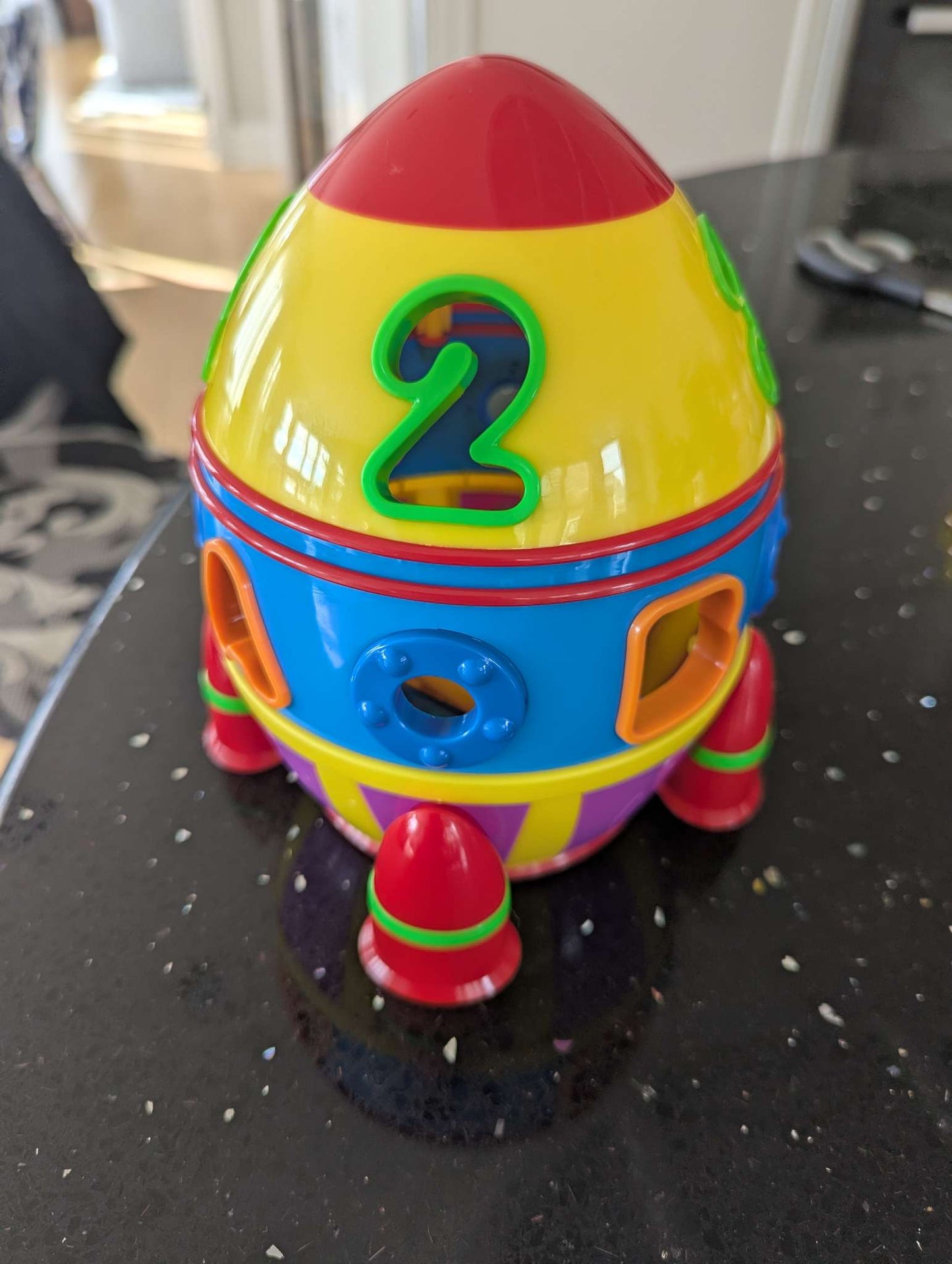 Rocket matching toy