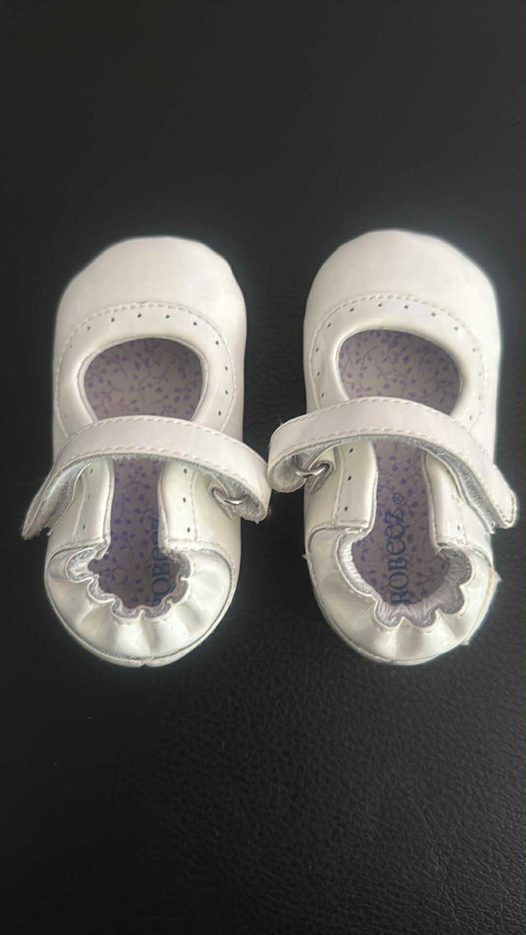 Robeez 6-9m, Shoes 1 (Baby: 0-12 mth)
