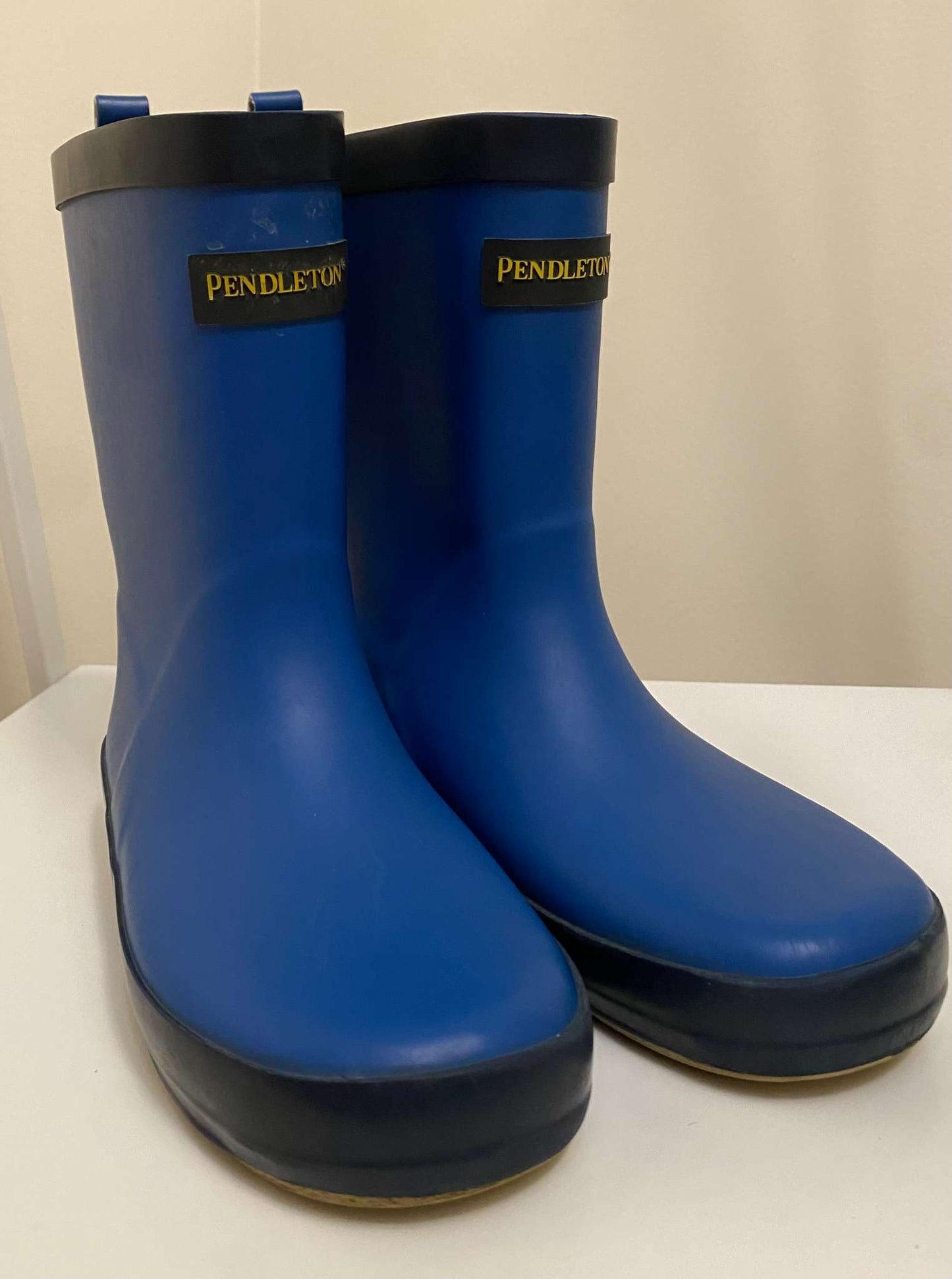 Pendleton blue rain boots Sz 1 (MSRP $25), Shoes 1 (Kids:4-8yr)