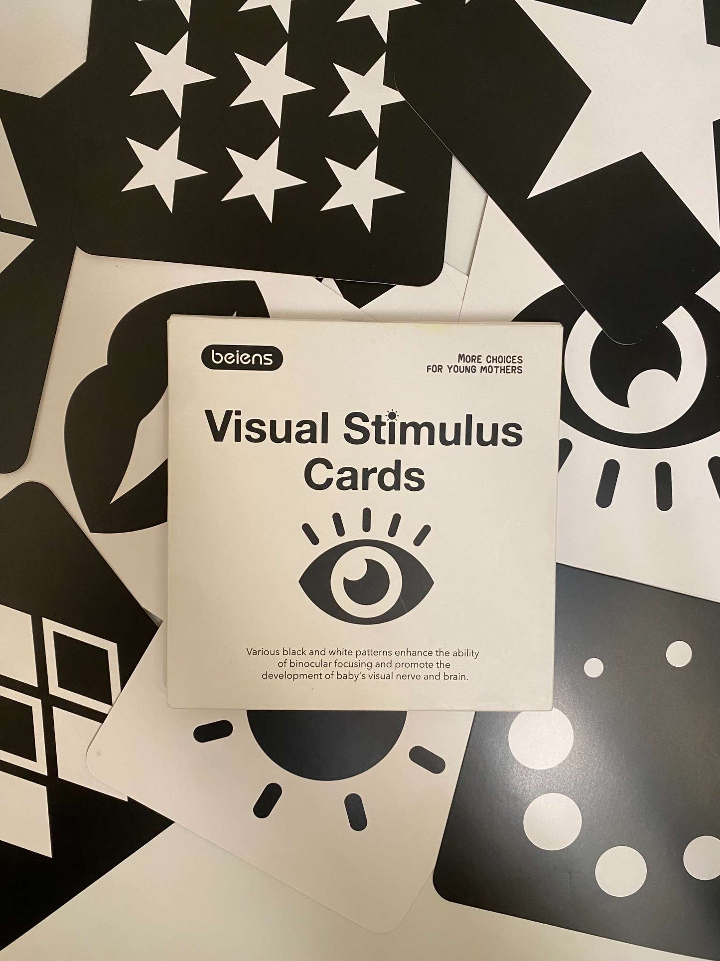 Beiens Black & White Visual Stimulus Cards (MSRP $20)