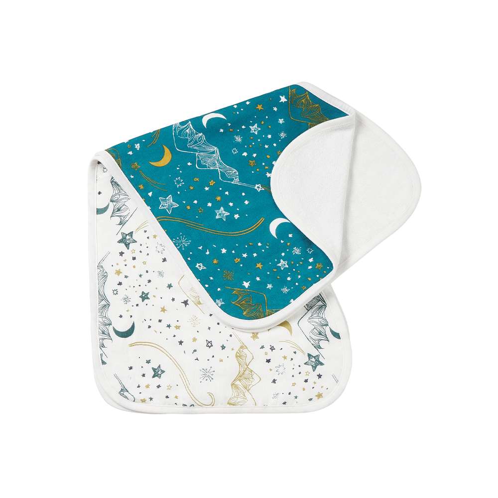 Bundle Nest Designs Star White Snap-Button Nursing Cover with pouch & 2 Burp Cloths-Bibs NWOT MSRP $60