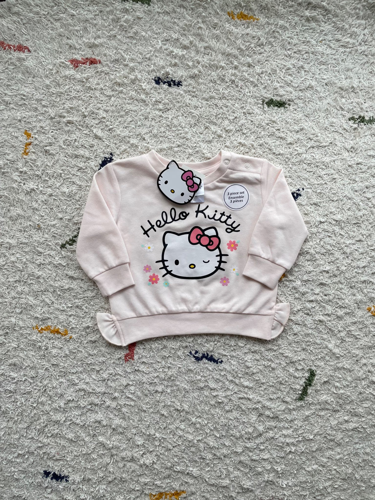 NWT Hello Kitty sweater 3-6m, Kids 6 Month (3-6M)