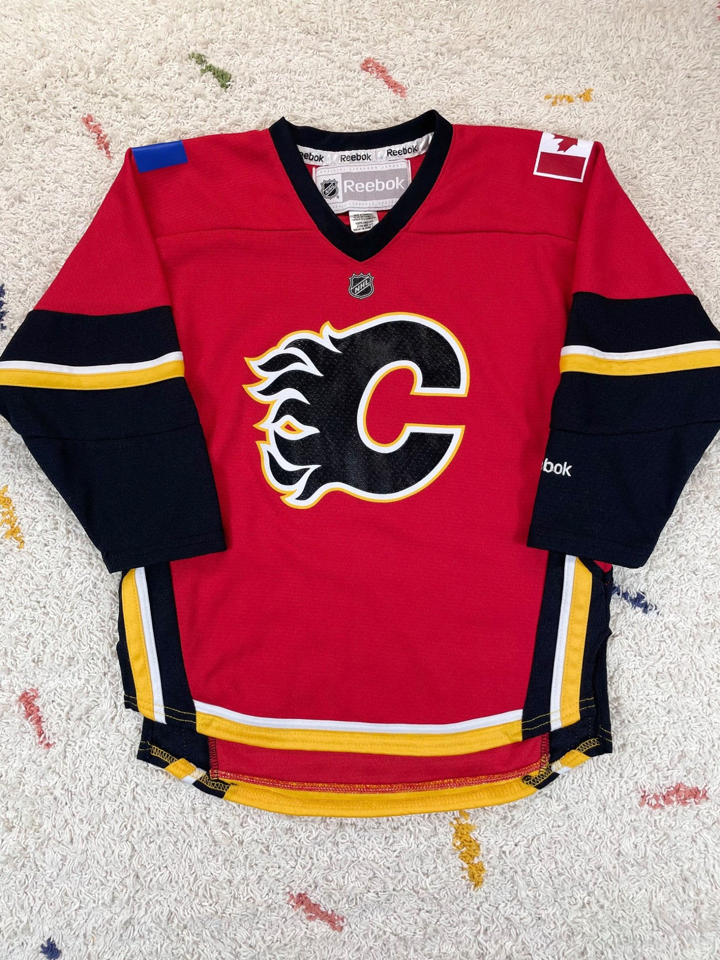 Reebok flames youth jersey 4-7Y, Kids 5/5T
