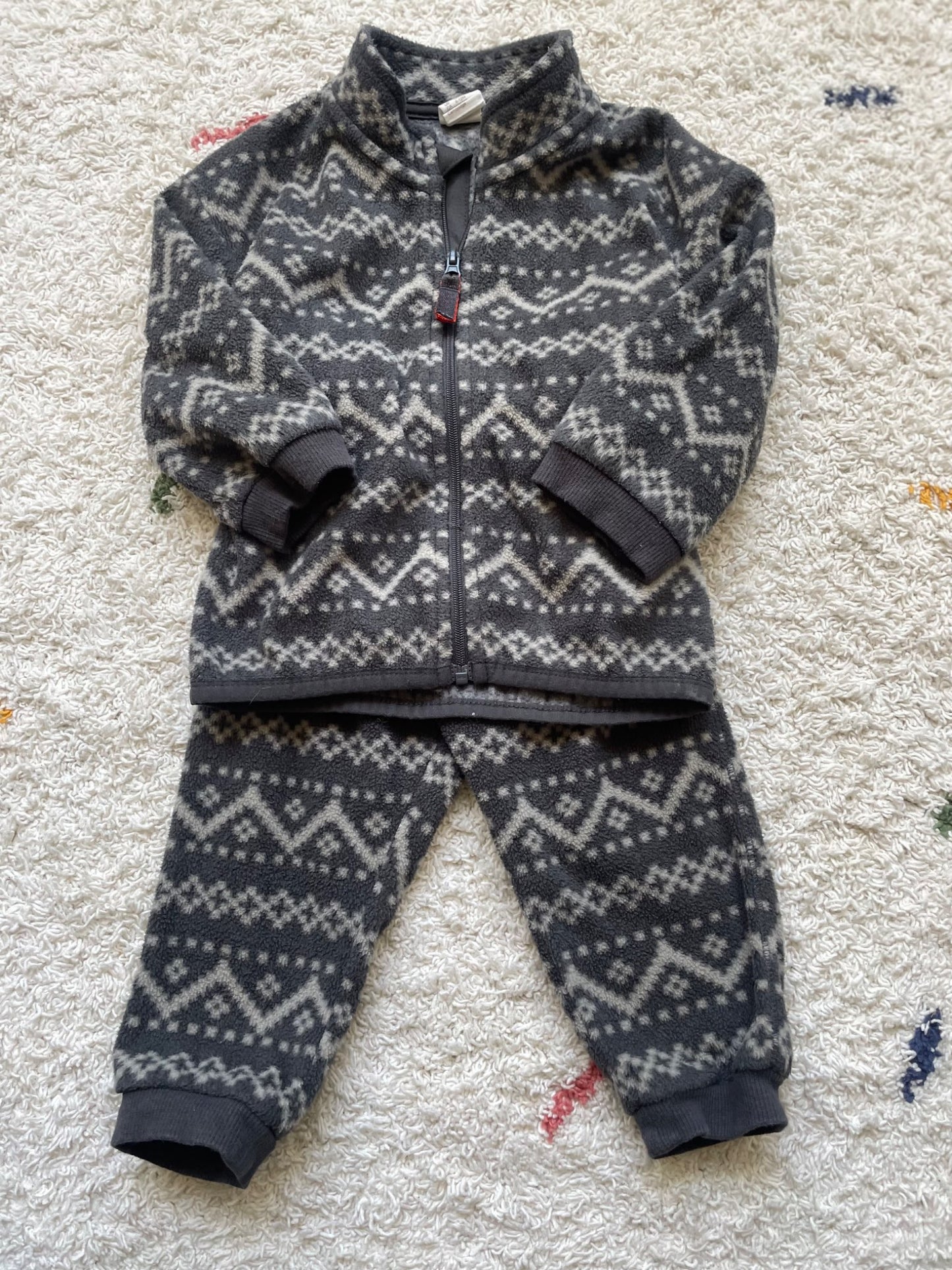 H&M 2 piece fleece set, Kids 12 Month (9-12M)