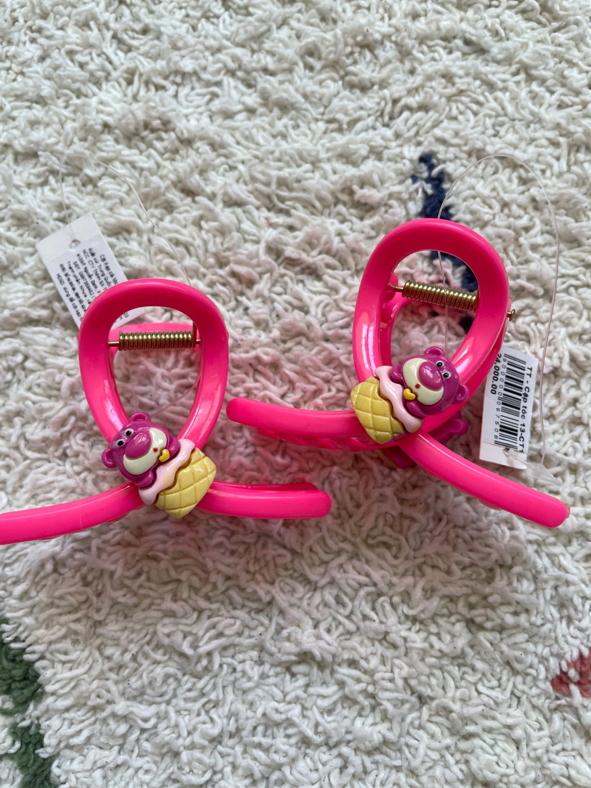 Hair clips