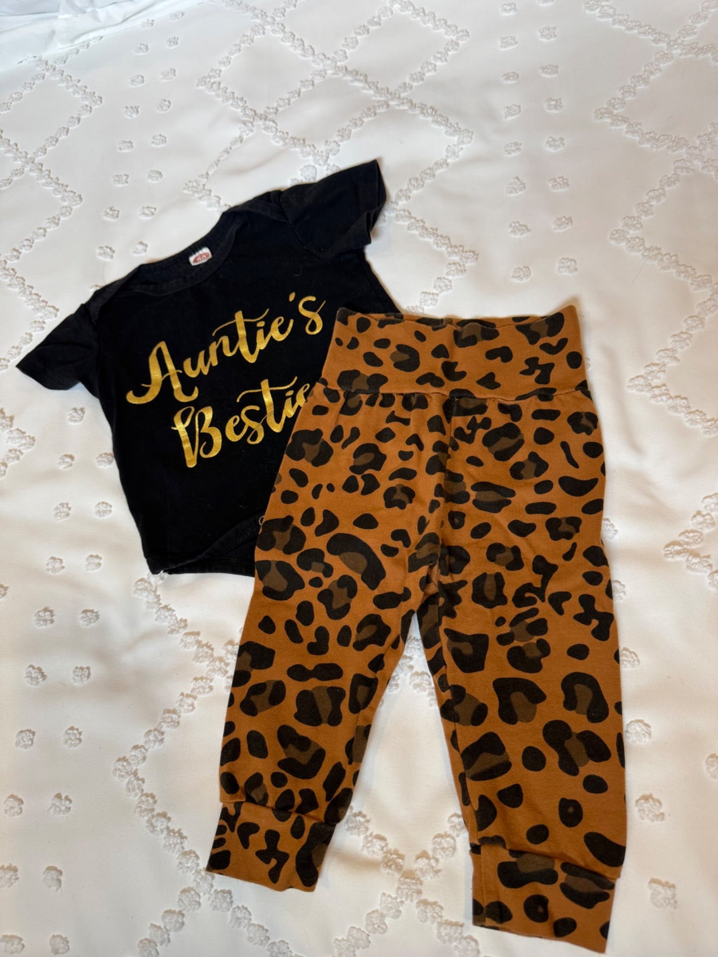 Auntie is my bestie outfit , Kids 12 Month (9-12M)