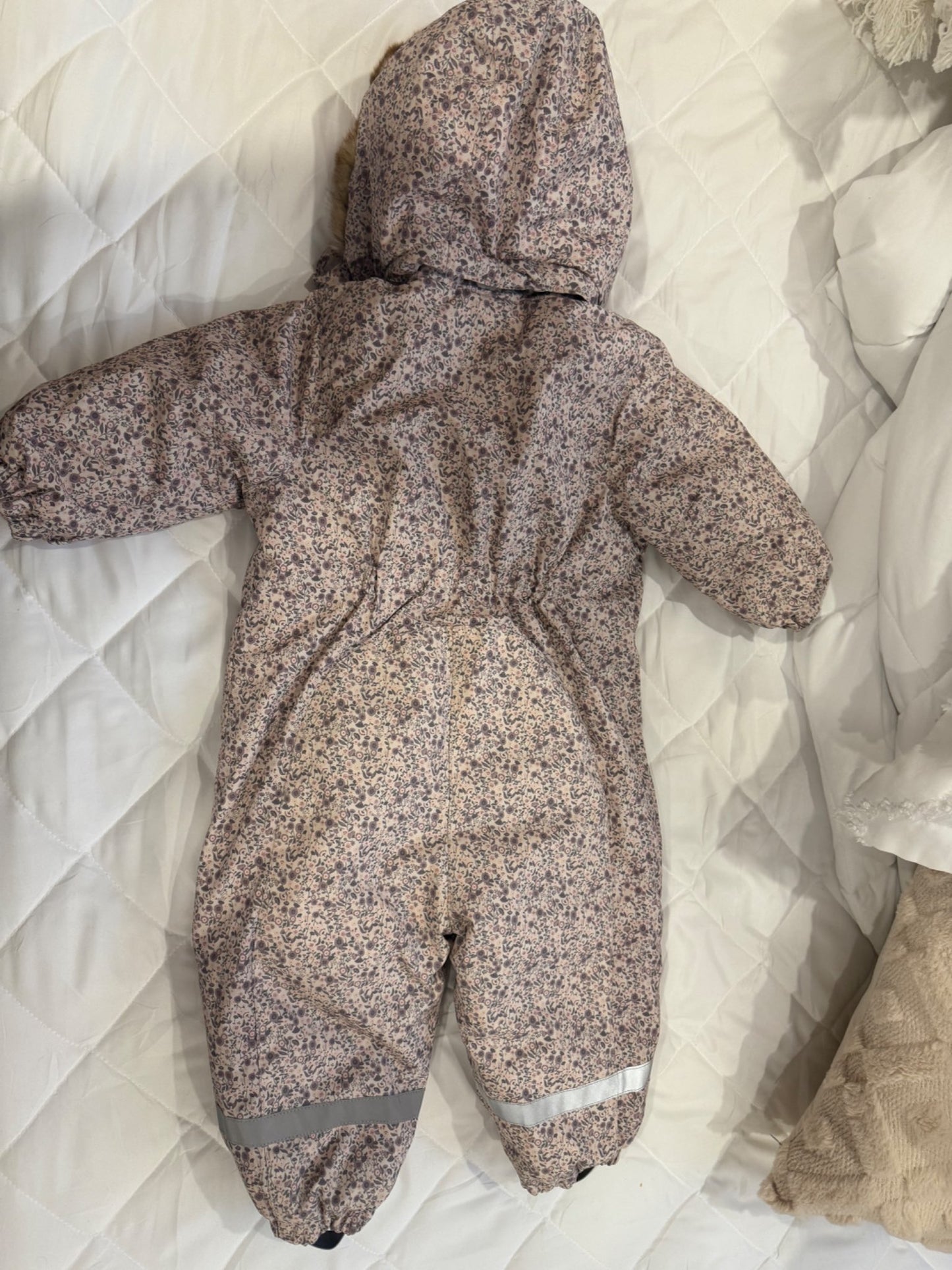Girls snowsuit , Kids 12 Month (9-12M)