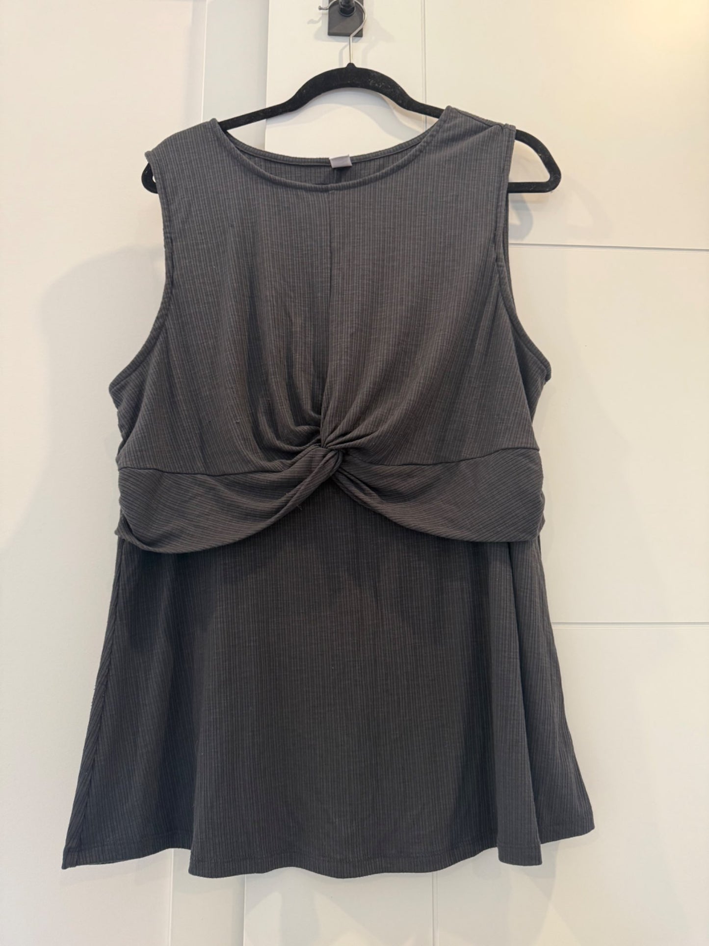 Maternity tank top lot (x4), Maternity 2XL+ (18+)