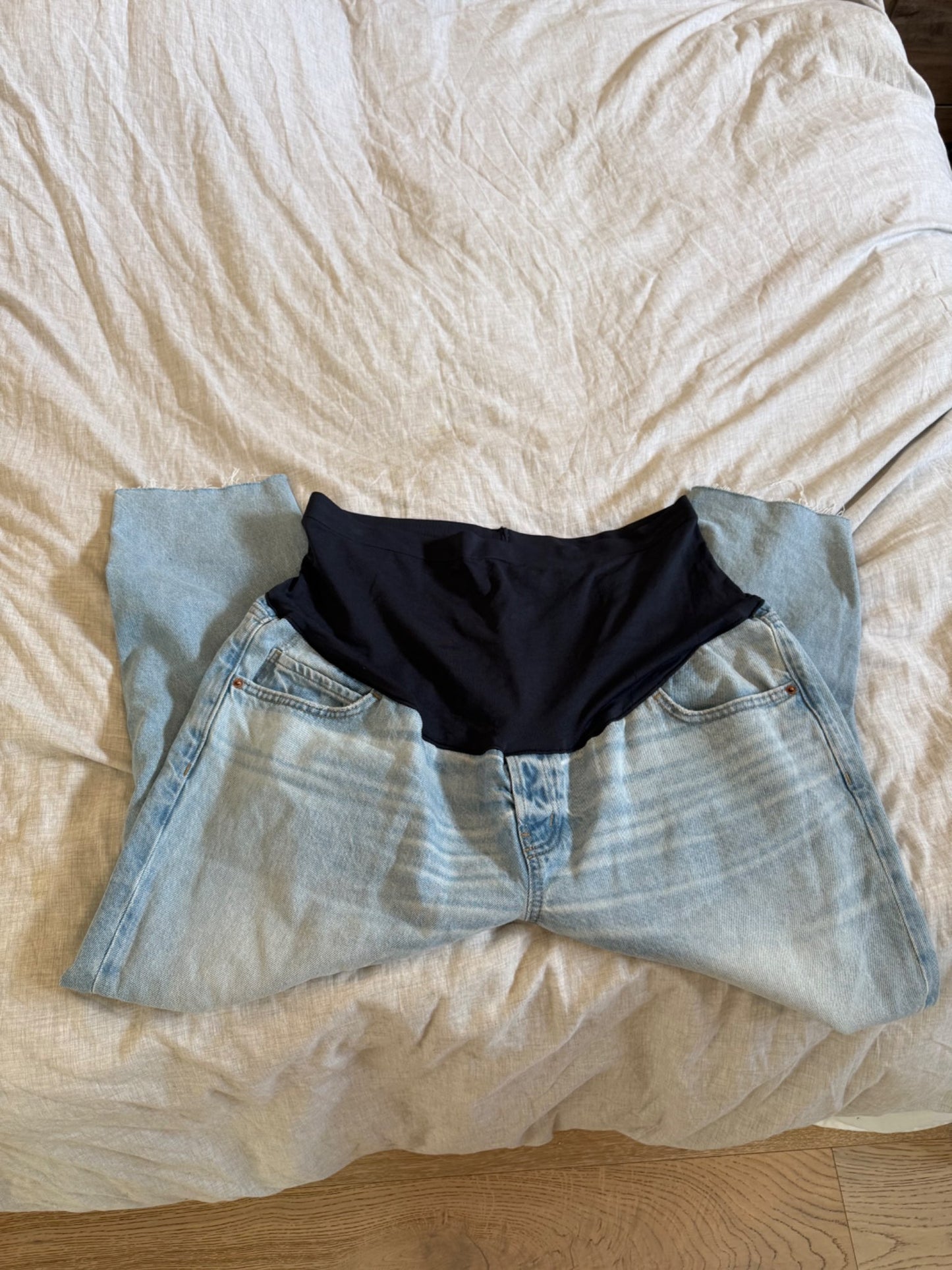 Old Navy Maternity Pants , Maternity XL (16-18)