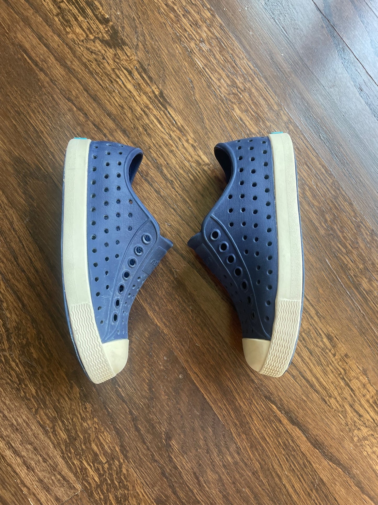 Native Shoes - Navy, toddler size 9, Shoes 9 (Toddler:2-4yr)