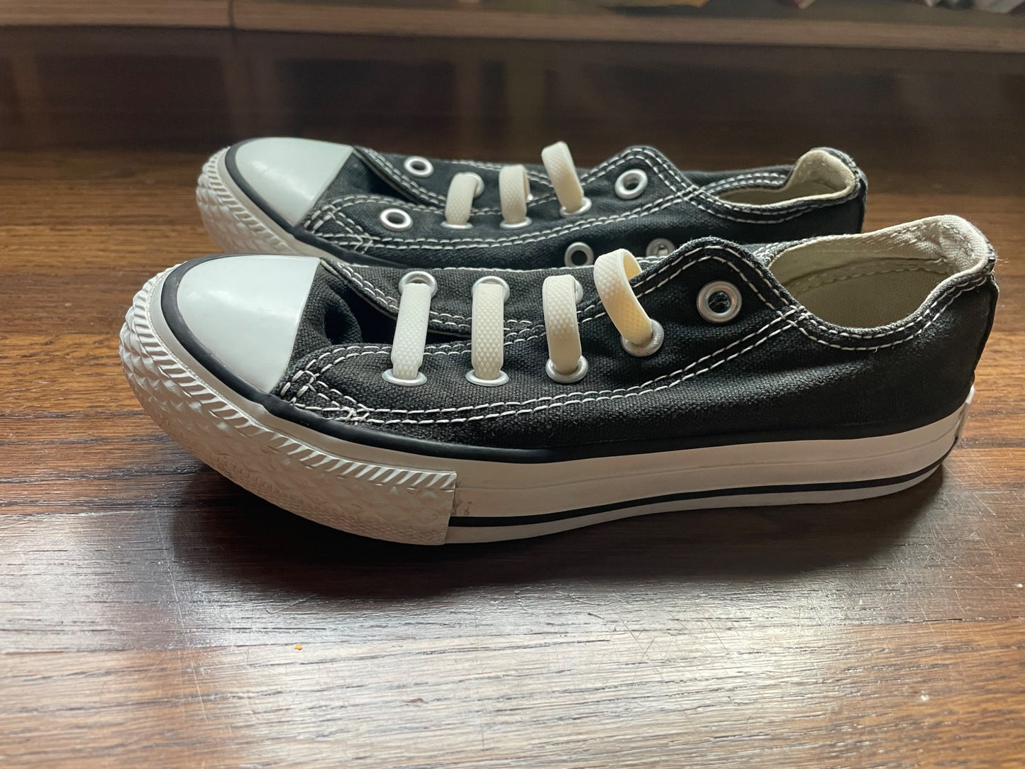 Converse Sneakers -US12, Shoes 12.5 (Kids:4-8yr)