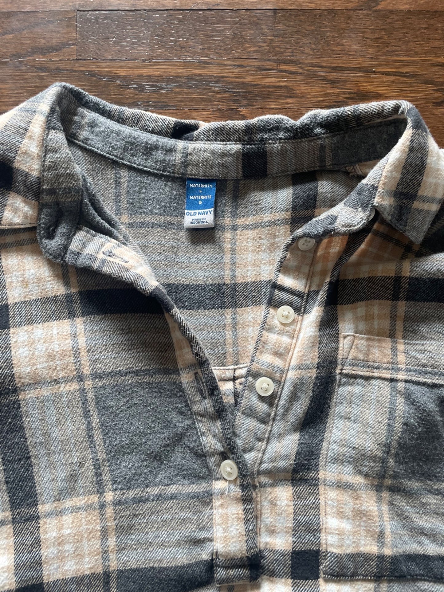 Old Navy Maternity Top -Large, Maternity L (12-14)