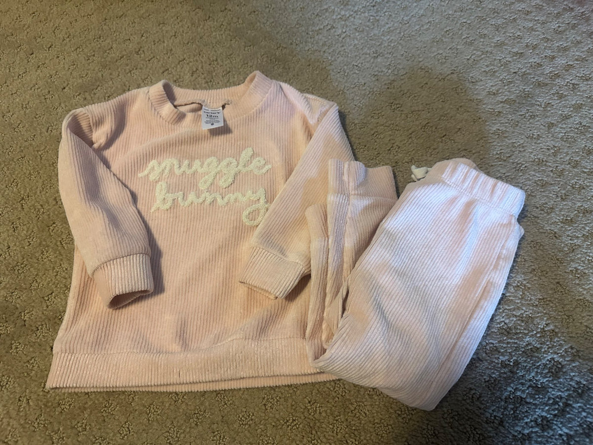 “Snuggle Bunny” corduroy outfit. Retails $30, Kids 12 Month (9-12M)