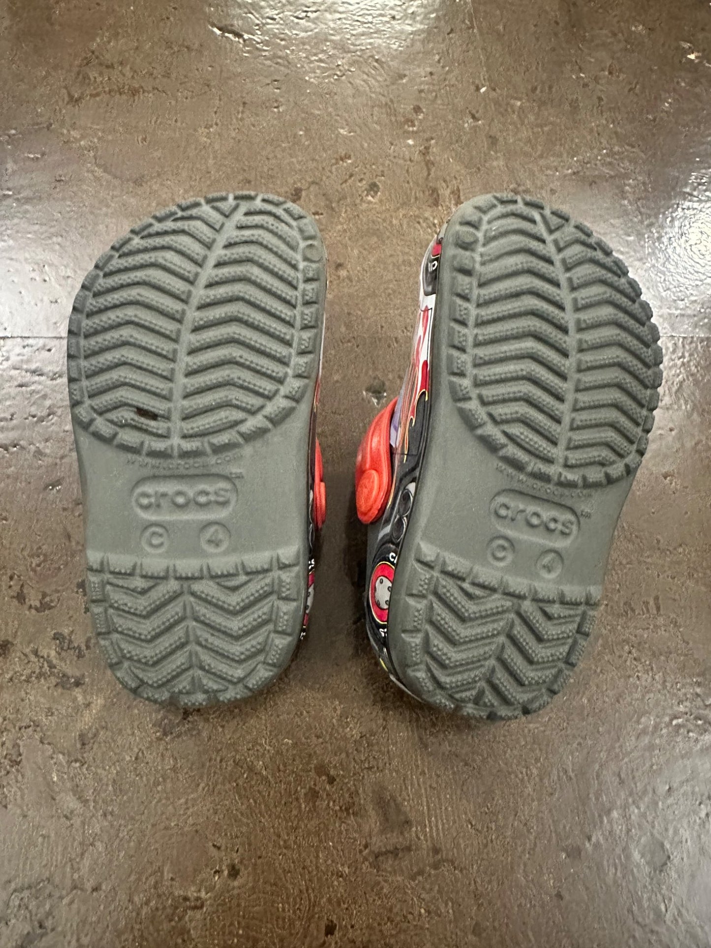 Hot Wheels Toddler Boys Crocs - C4. Retails $65., Shoes 4 (Baby: 0-12 mth)