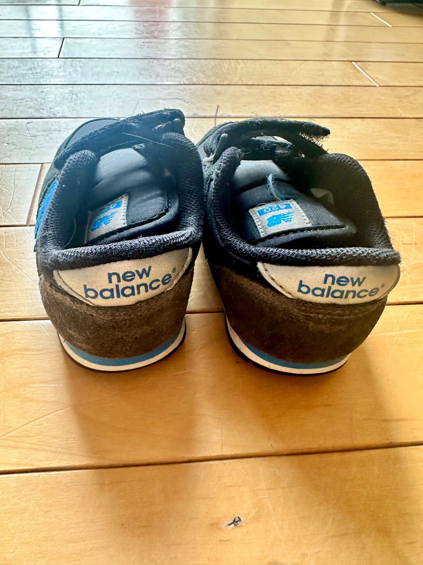 New Balance Sneakers - 3C