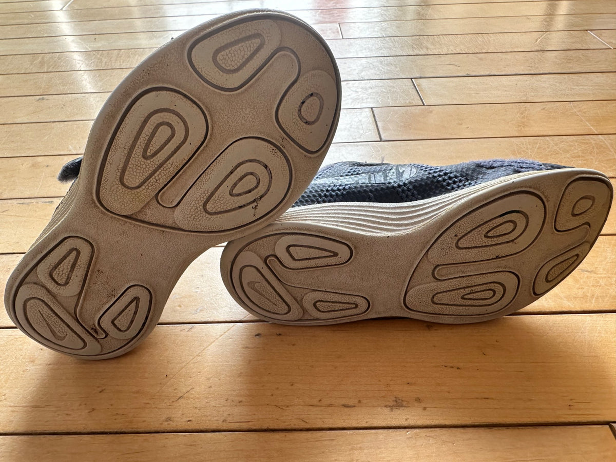 Nike Sneakers - 9C. Retails $50., Shoes 9 (Toddler:2-4yr)