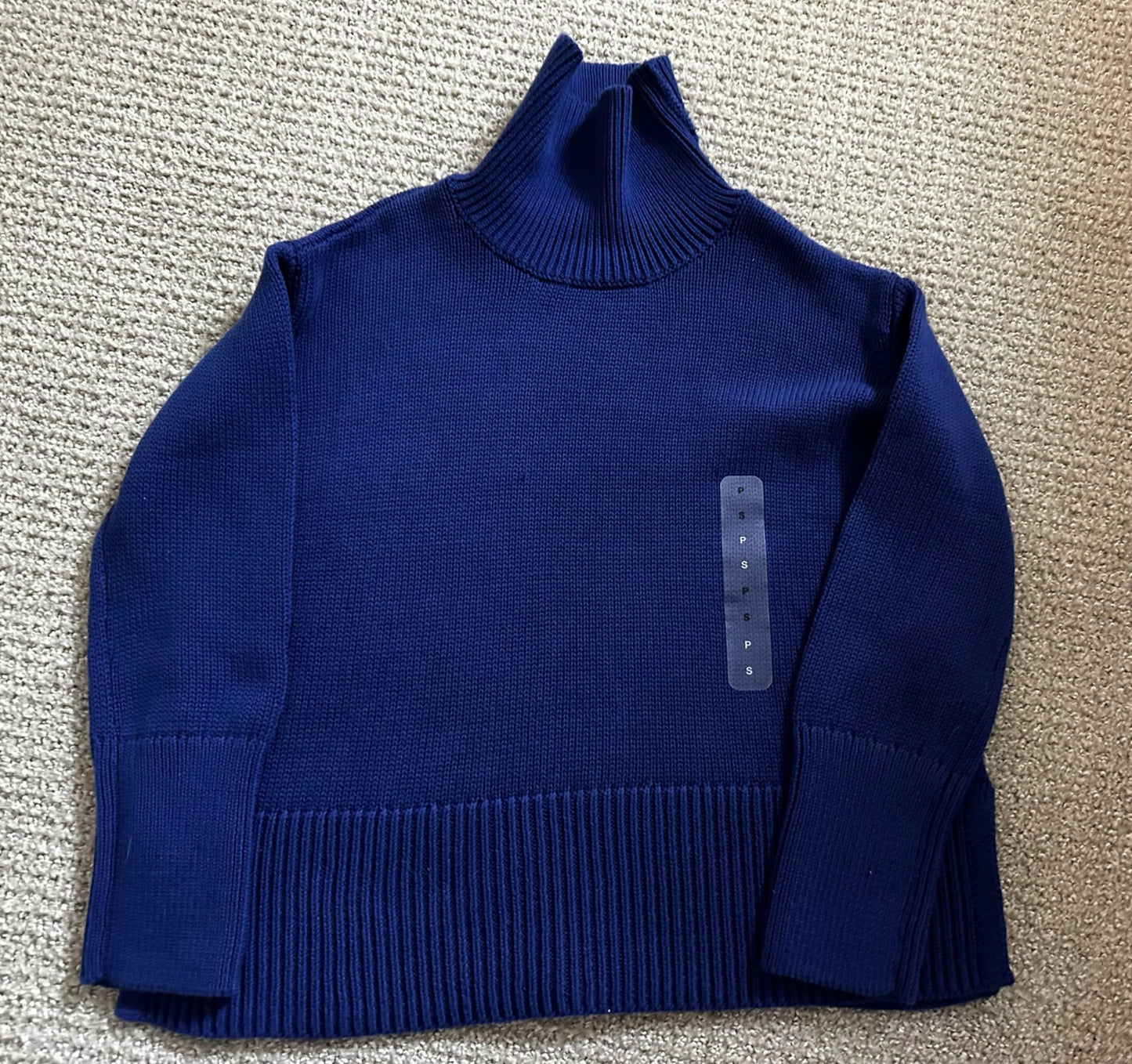 GAP kids sweater size S, Kids 7