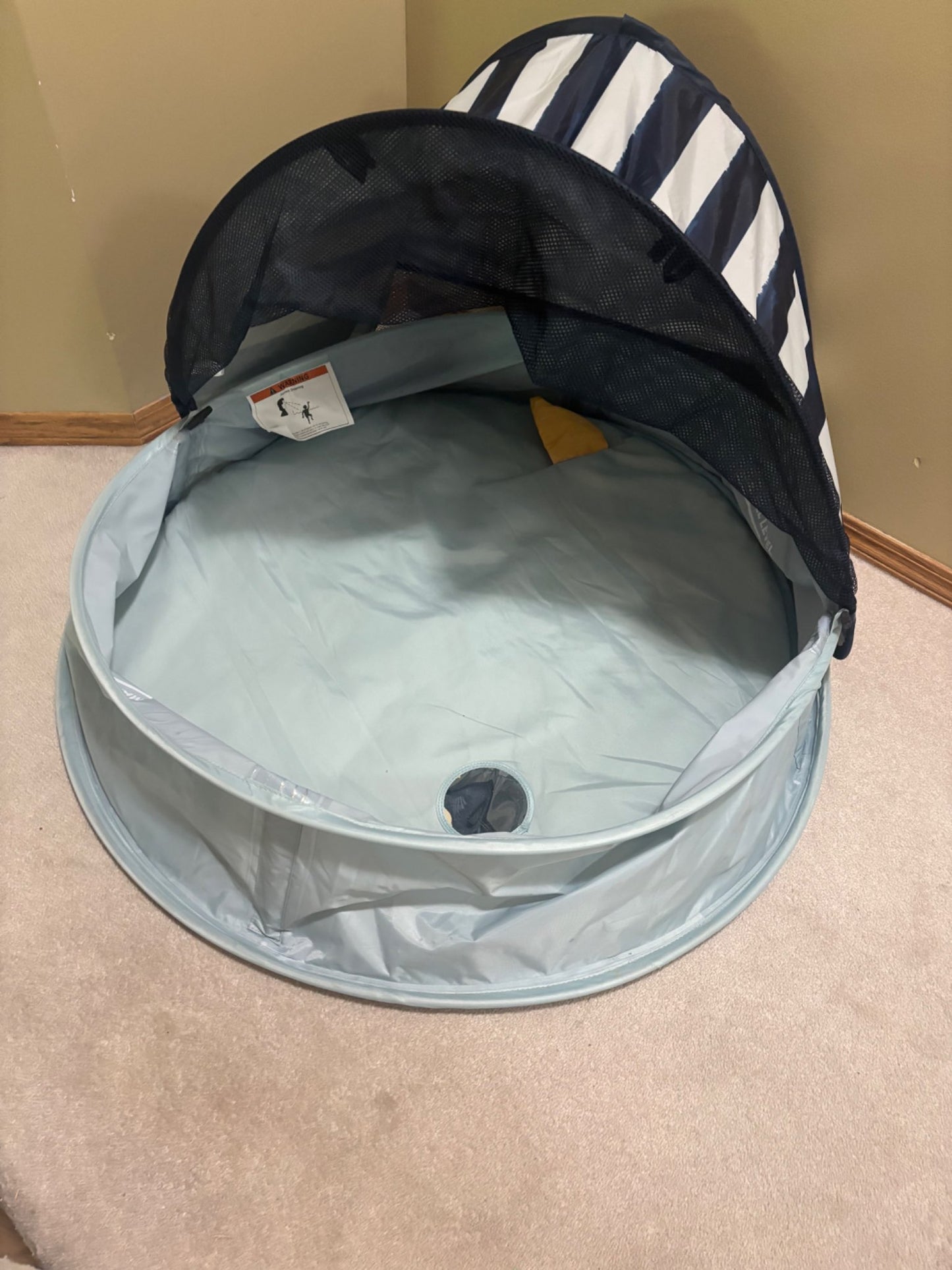 Babymoov infant beach tent