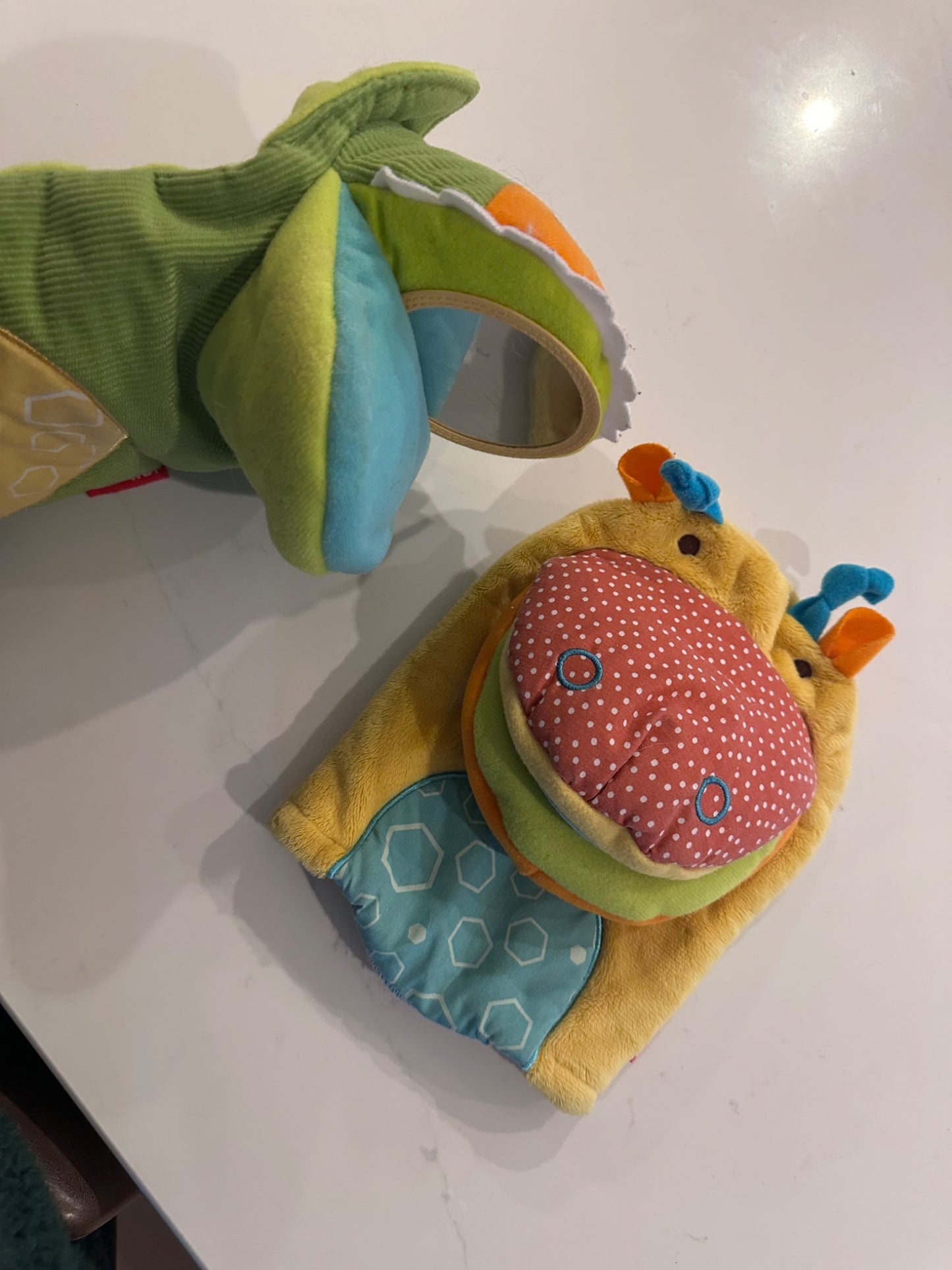 Puppets skip hop