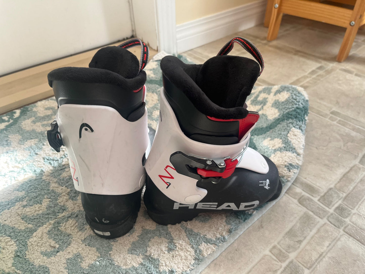 Head ski boots