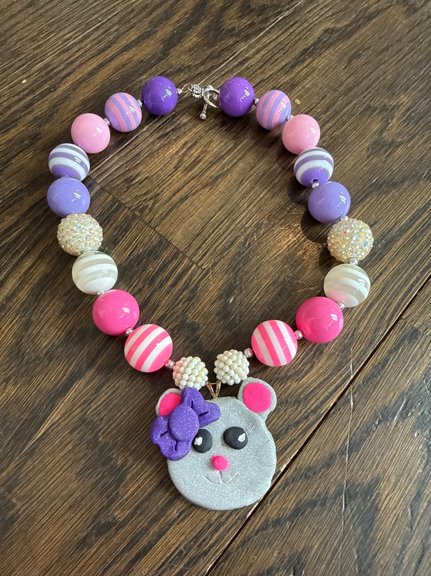 Girls pink/purple cute necklace