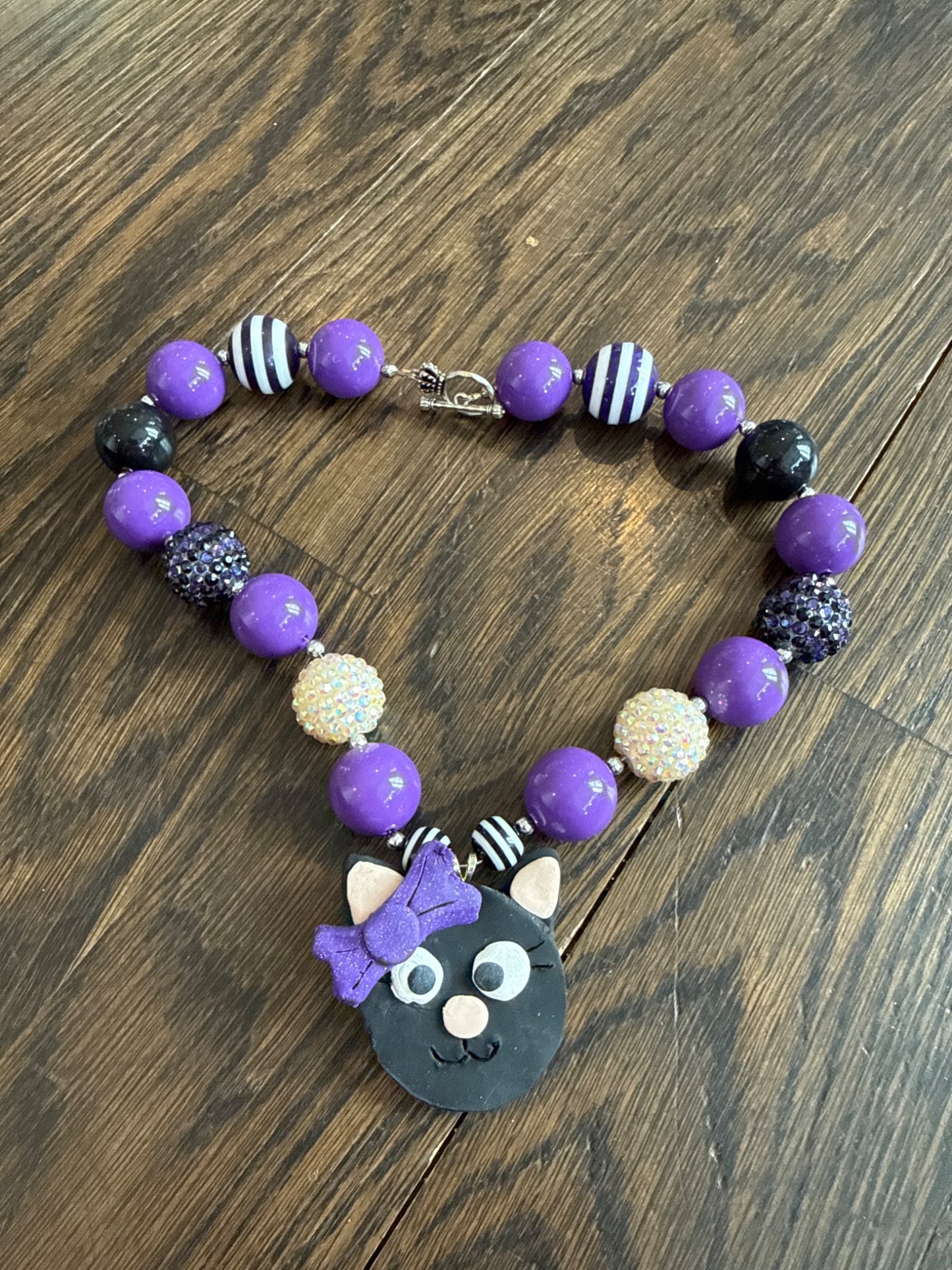 Girls cute necklace