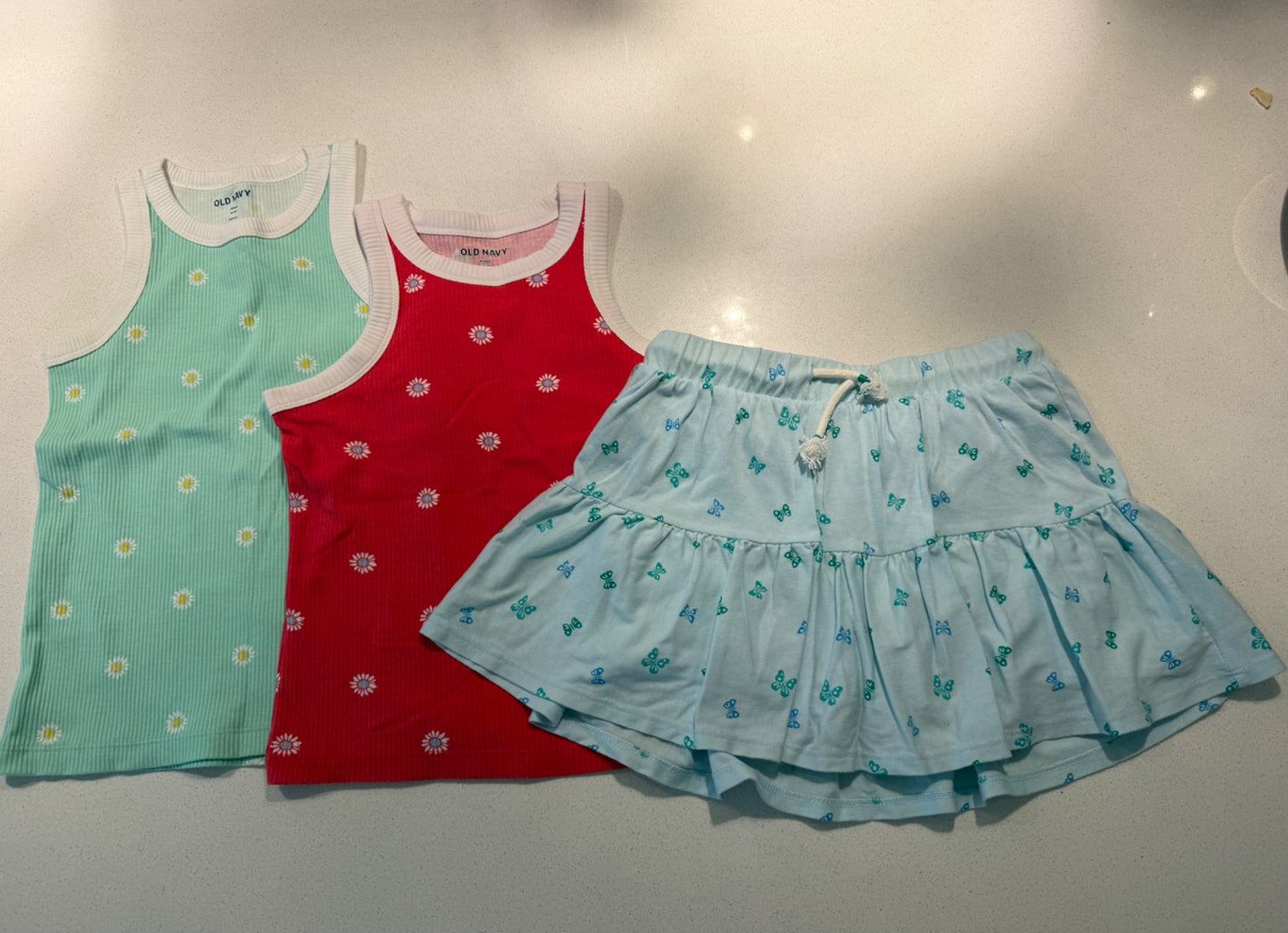 Girls tank tops and skirt - size 8, Kids 8