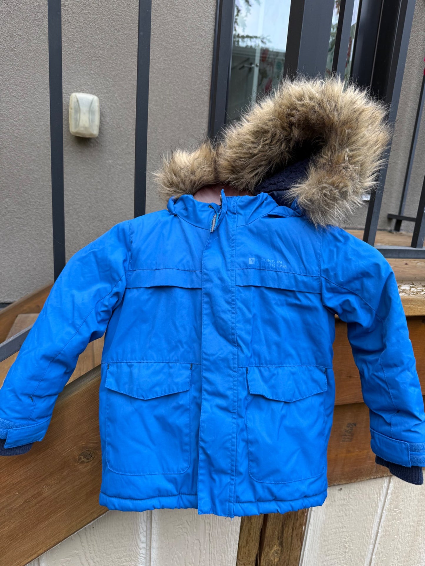 Winter jacket size 2/3. VGUC., Kids 2T