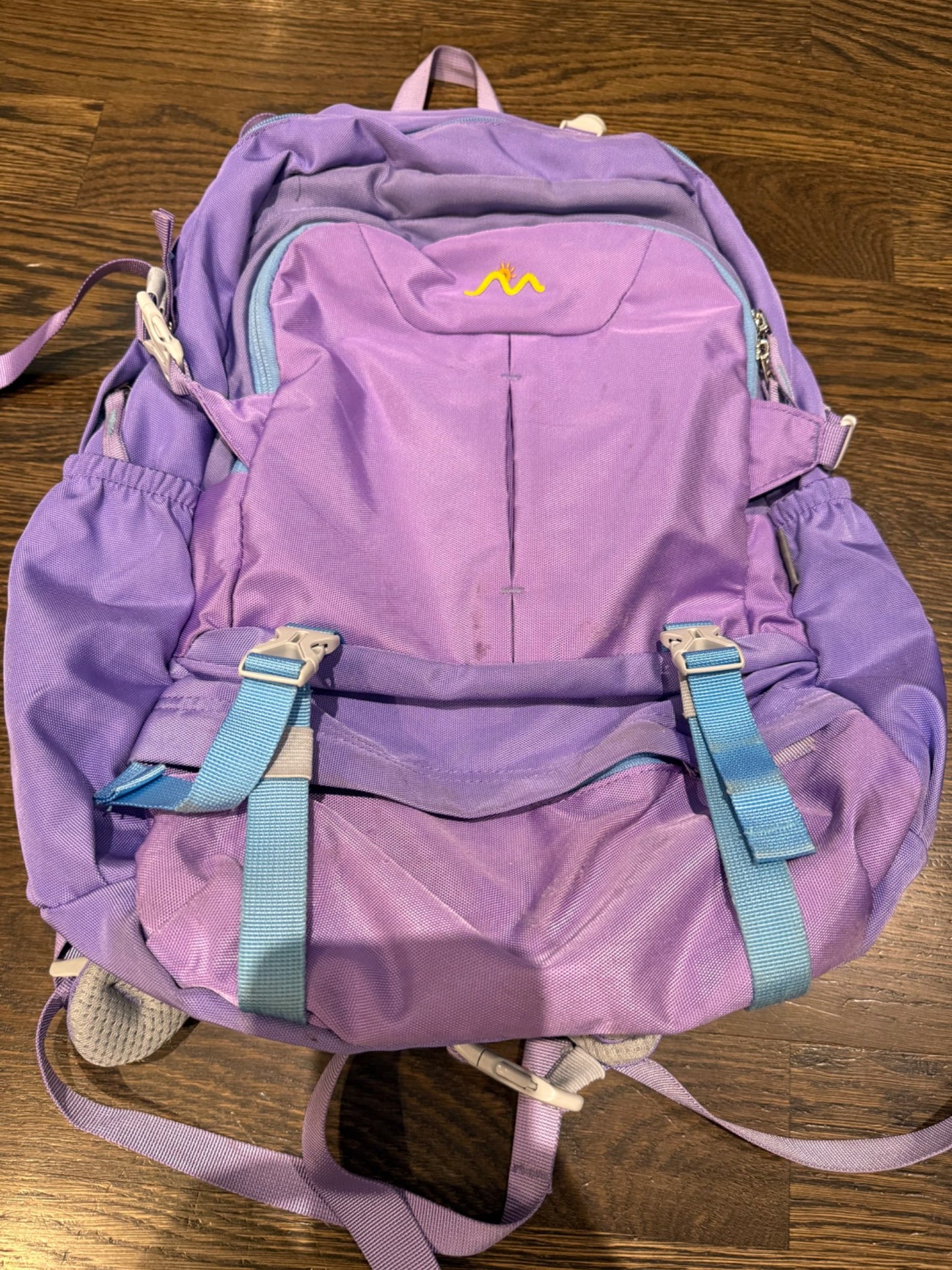 Girls backpack VGUC