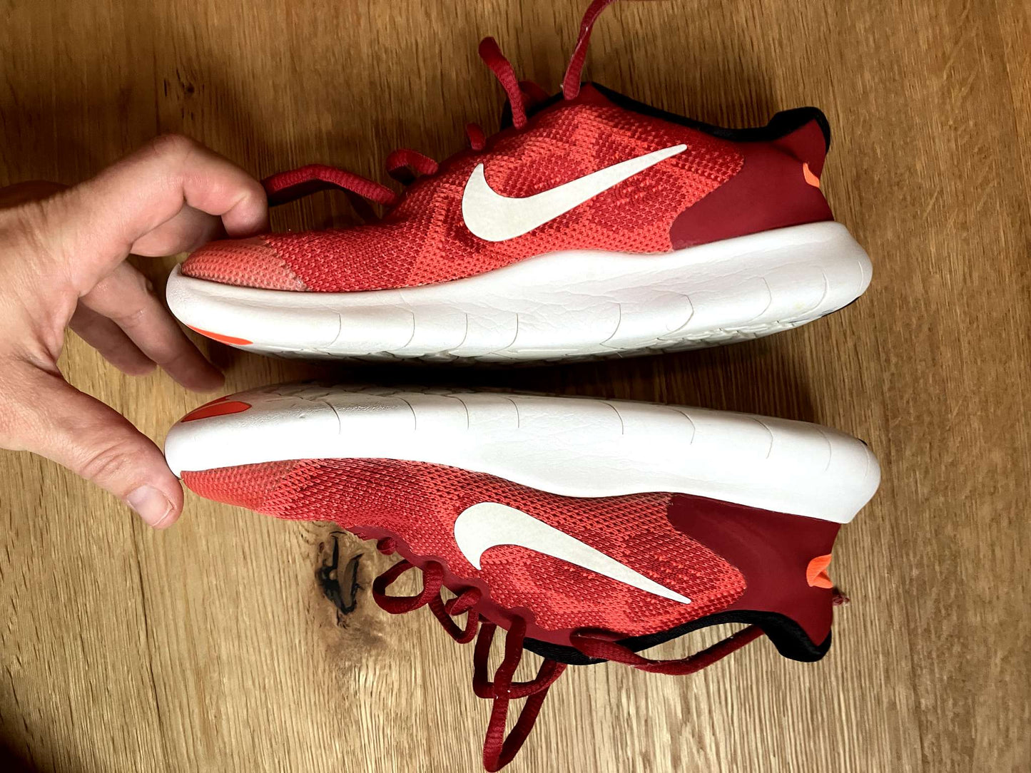 Nike running shoe size 3 youth (fits 7-8 yo), Shoes 3 (Kids:4-8yr)