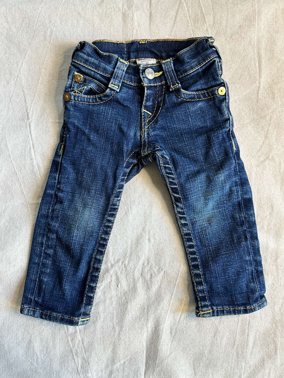 18M True Religion Jeans (fits small), Kids 18 Month (12-18M)