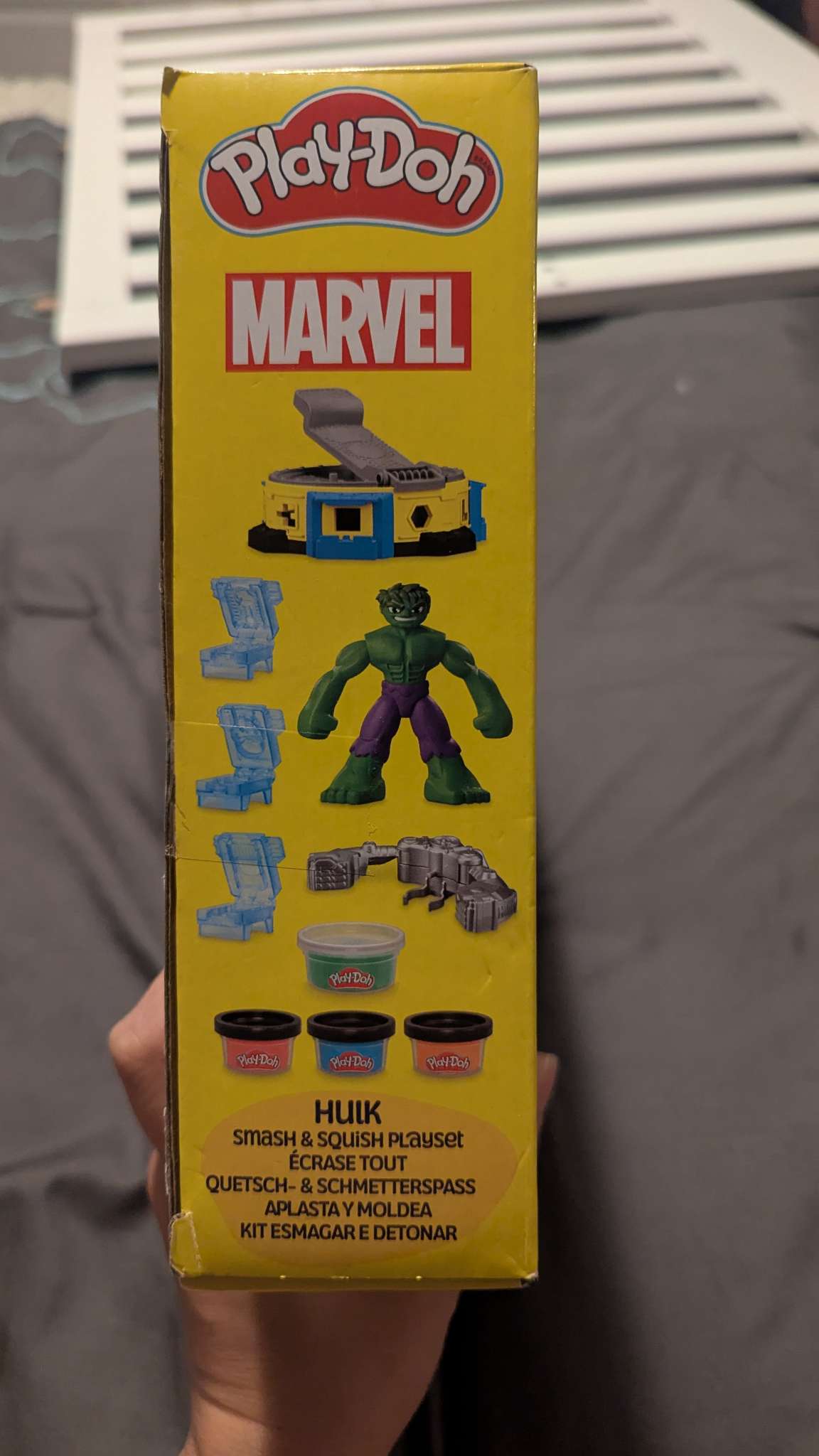 Hulk play doh set- New