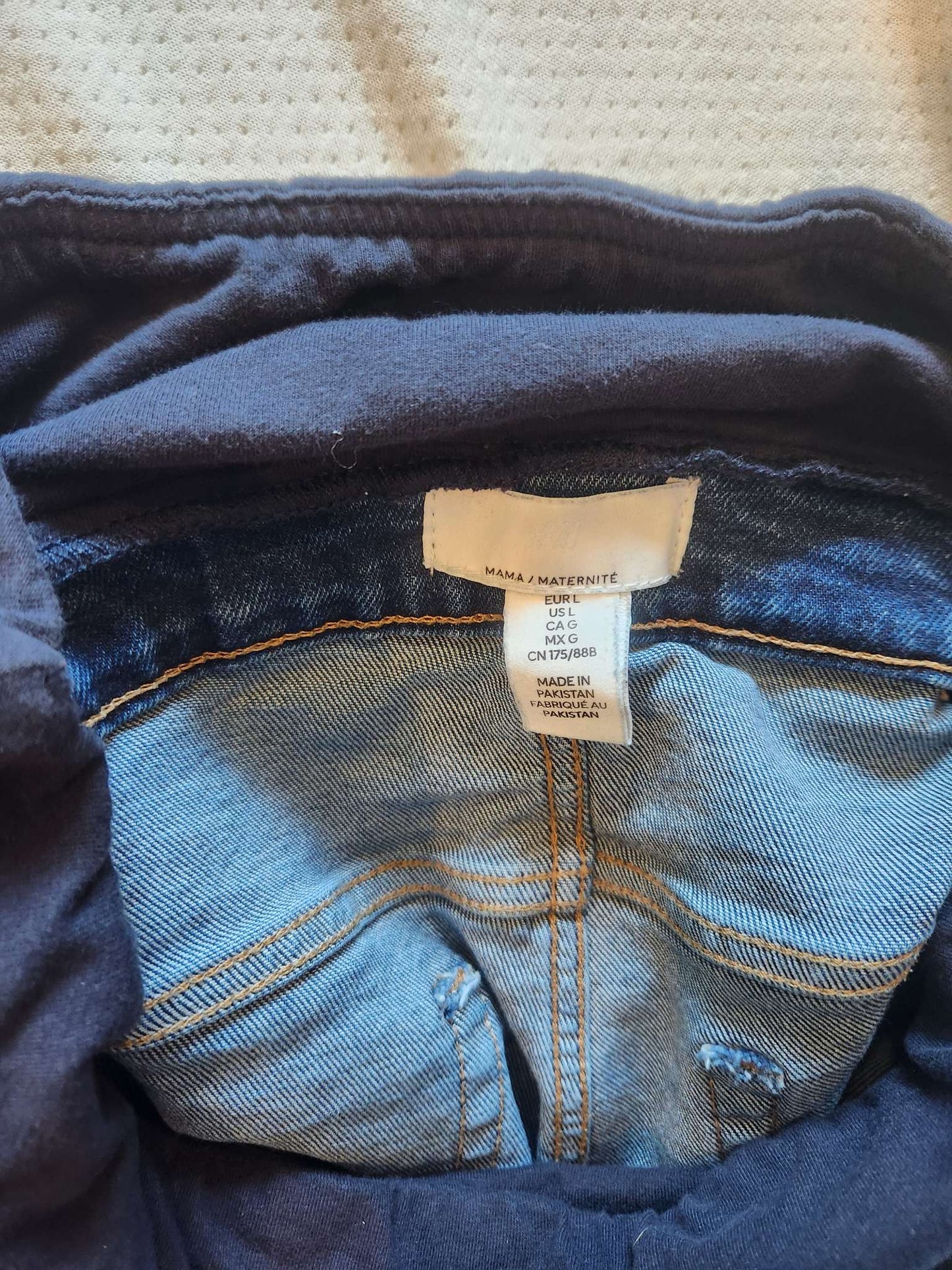H&M Maternity jeans size L, Maternity L (12-14)