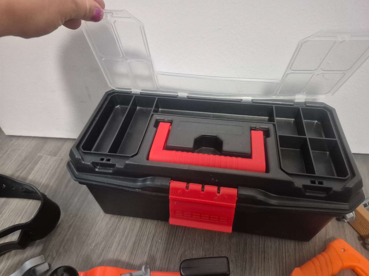 Home Depot Kids Construction Kit 30 plus pieces with Tool Box and Tool Belt
