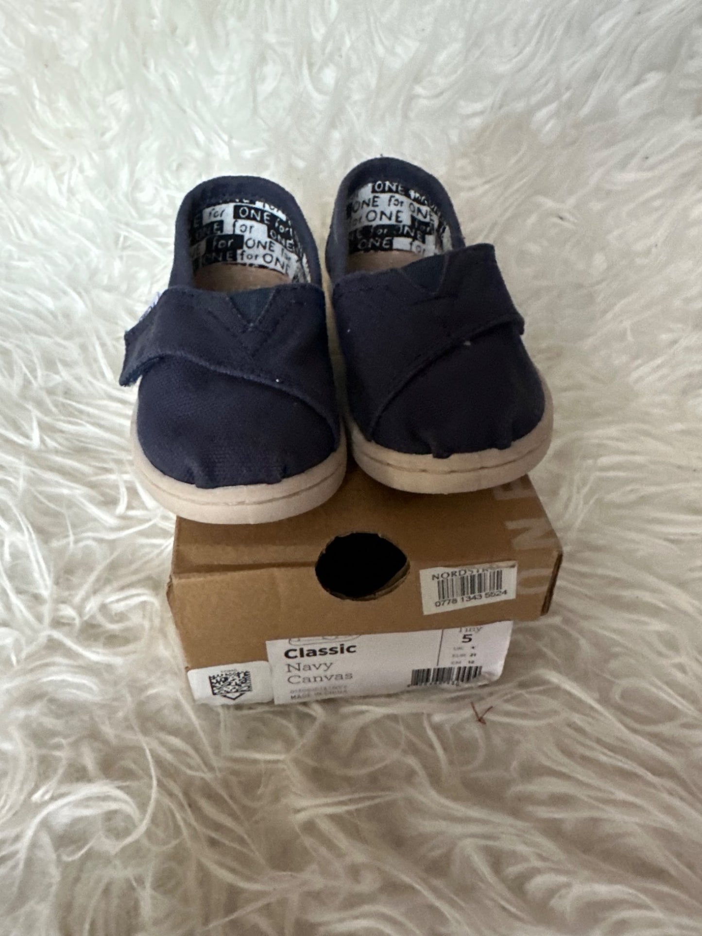 Classic Navy Toms , Shoes 5 (Walkers:12-24 mth)