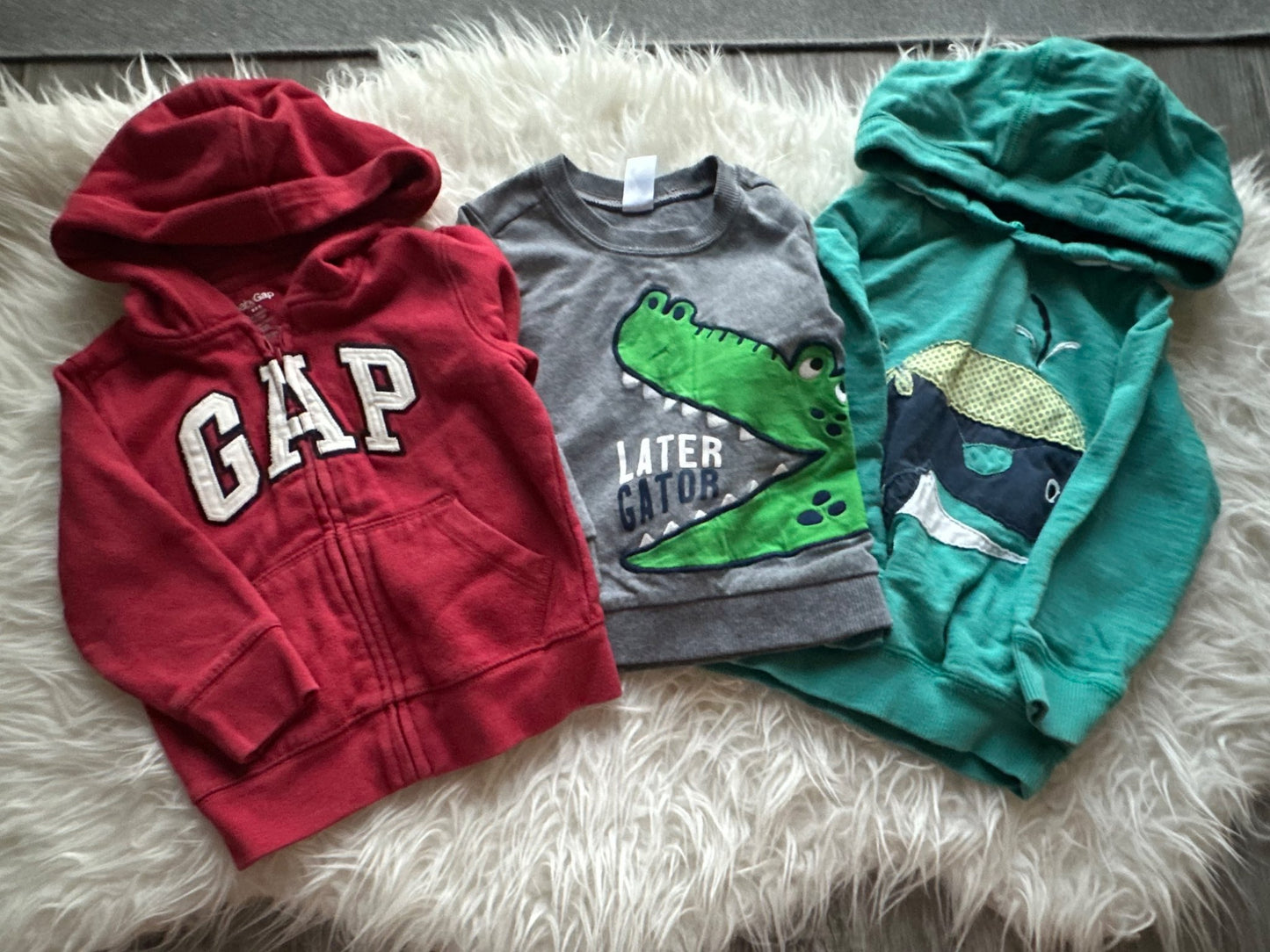 3 sweaters 18-24 months , Kids 24 Month (18-24M)