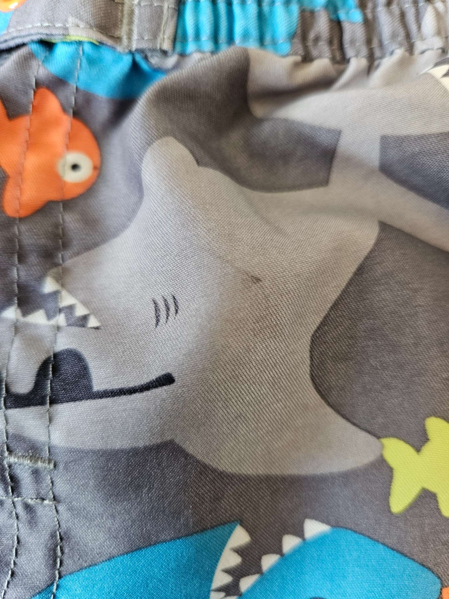 2 piece shark swim suit size 2T, Kids 2T
