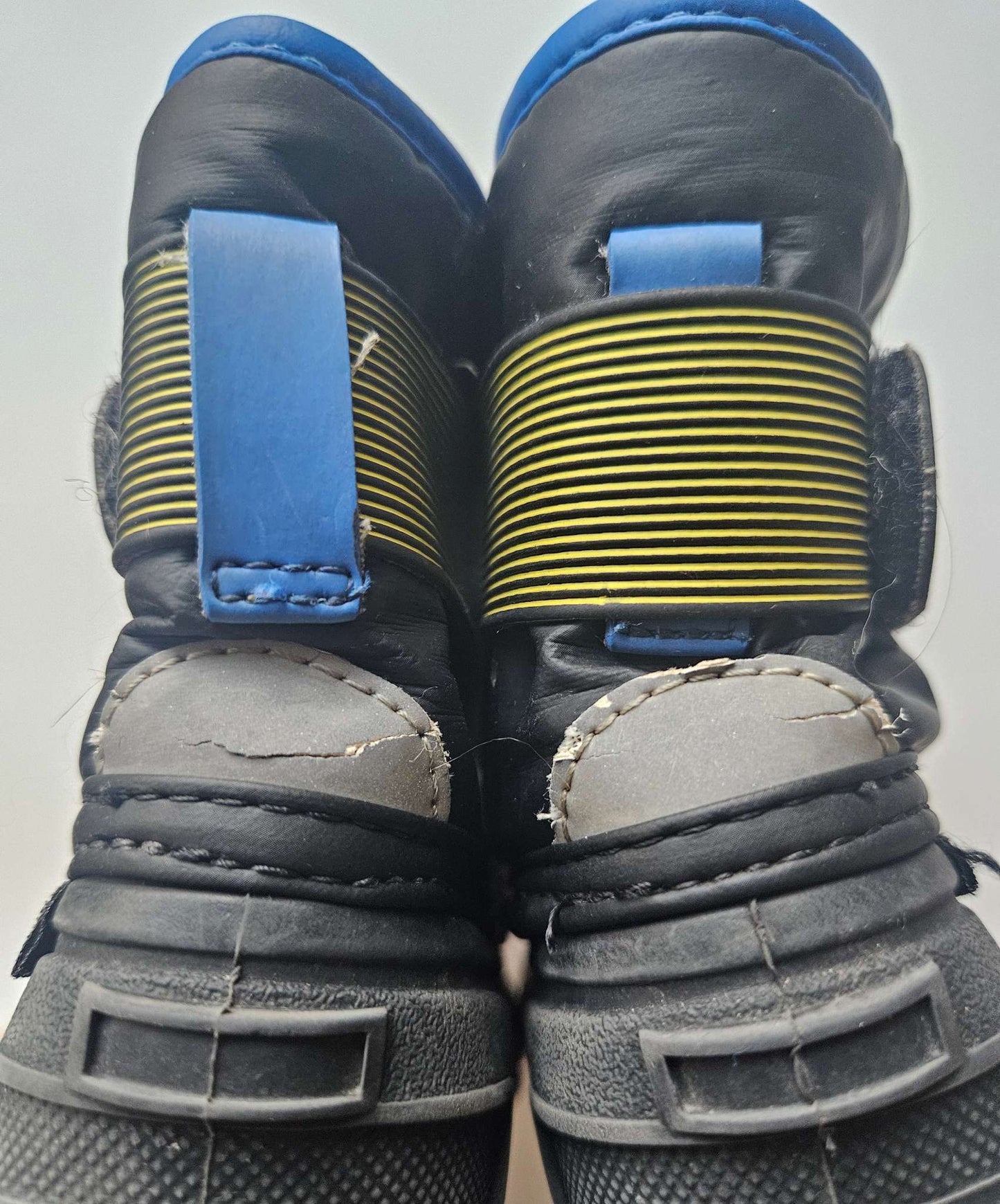 Black and Blue Lucky B winter boots size 5, Shoes 5 (Walkers:12-24 mth)