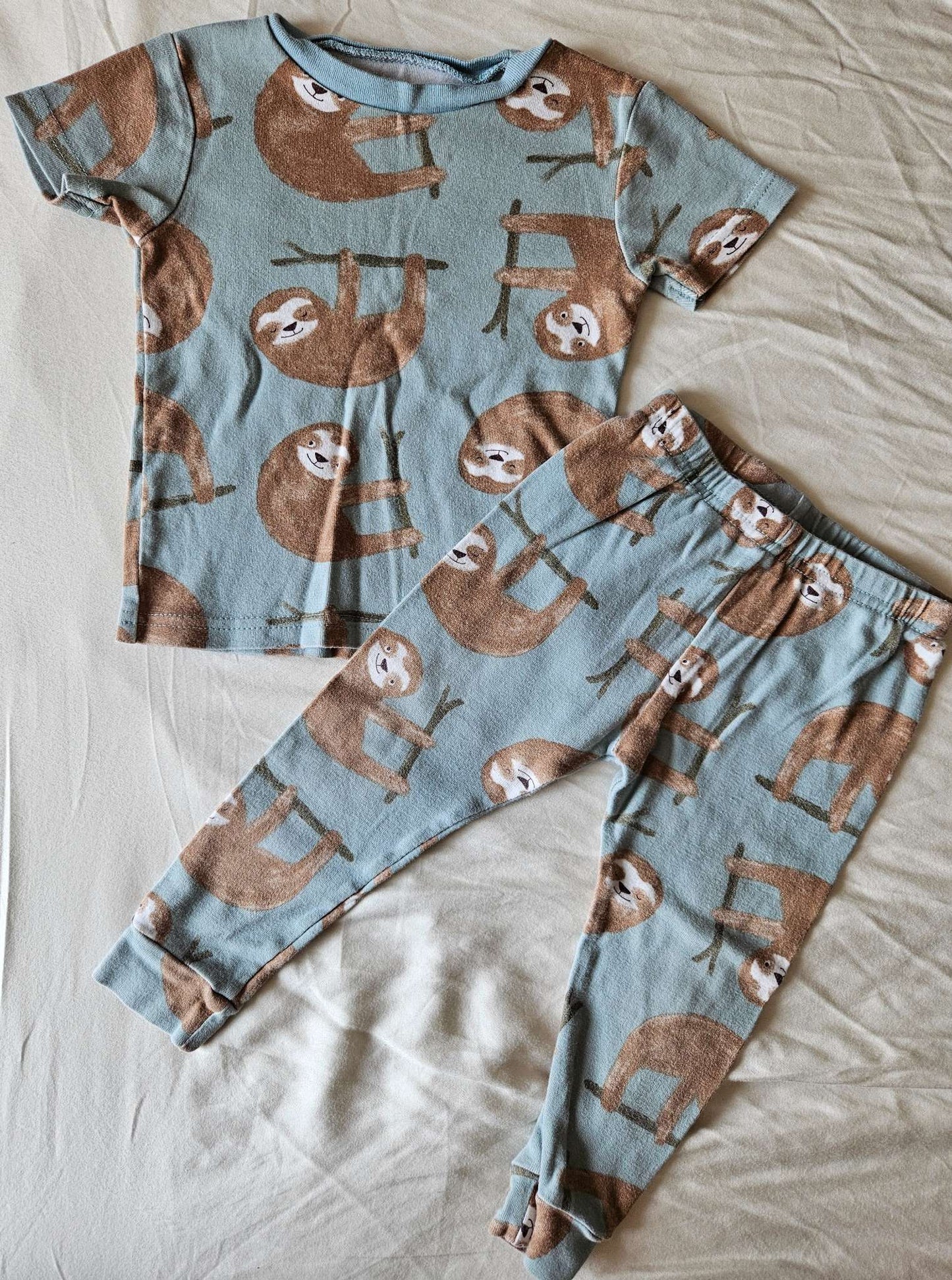 18 month pajamas set (sloth 2 piece and zebra sleeper), Kids 18 Month (12-18M)