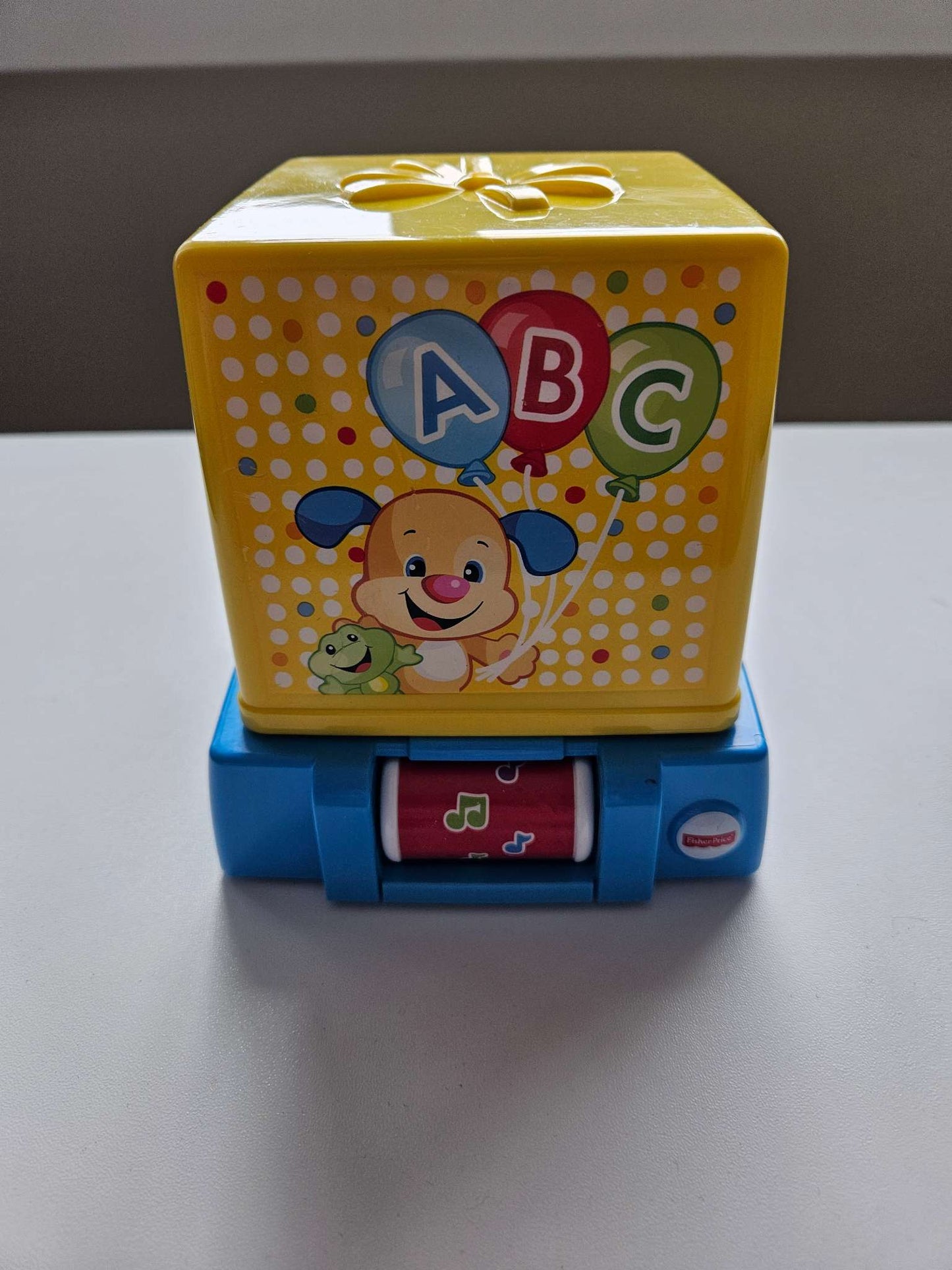 Fisherprice laugh and stack surprise presents