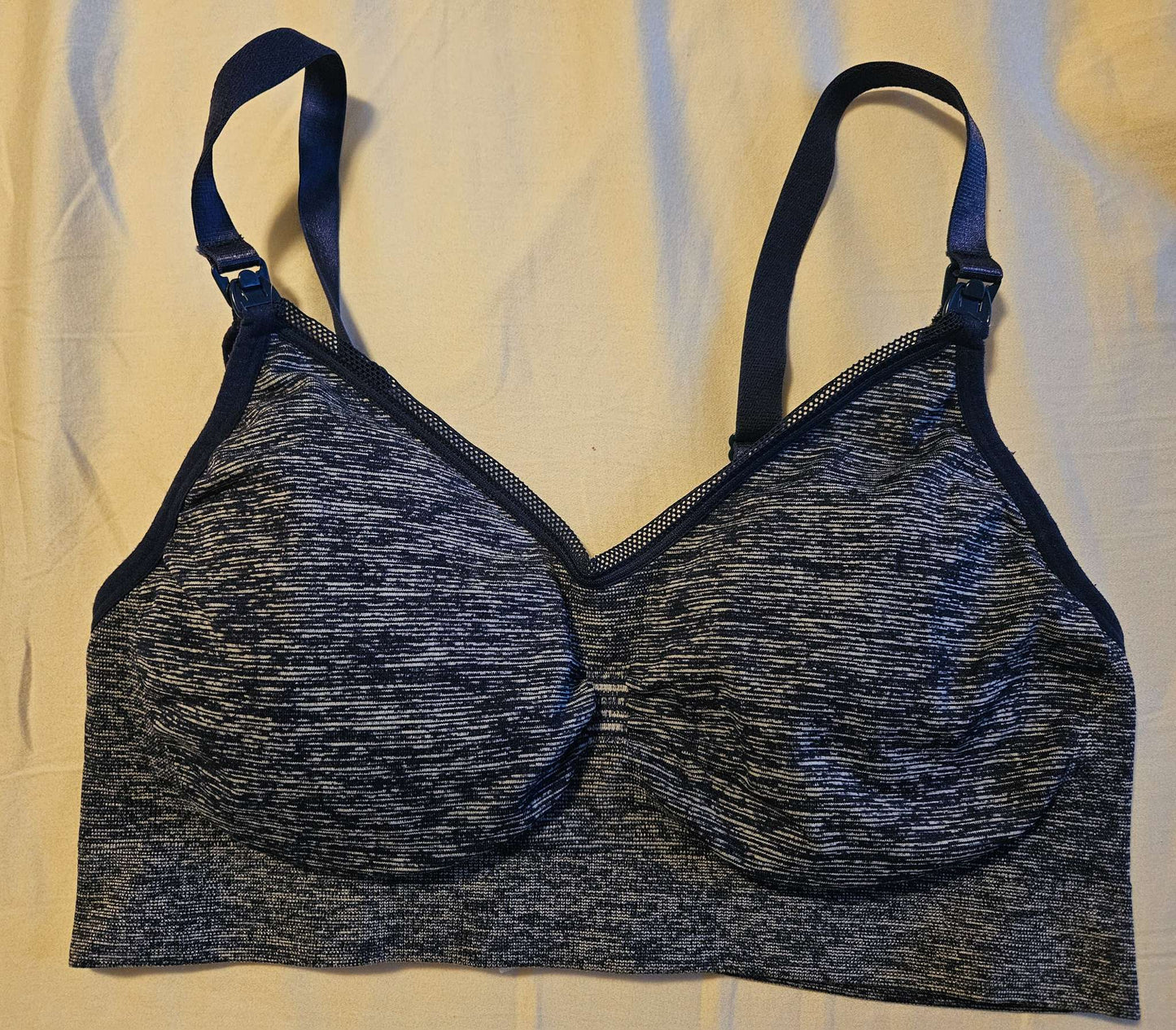 Navy blue thyme Maternity nursing bra size Large , Maternity L (12-14)