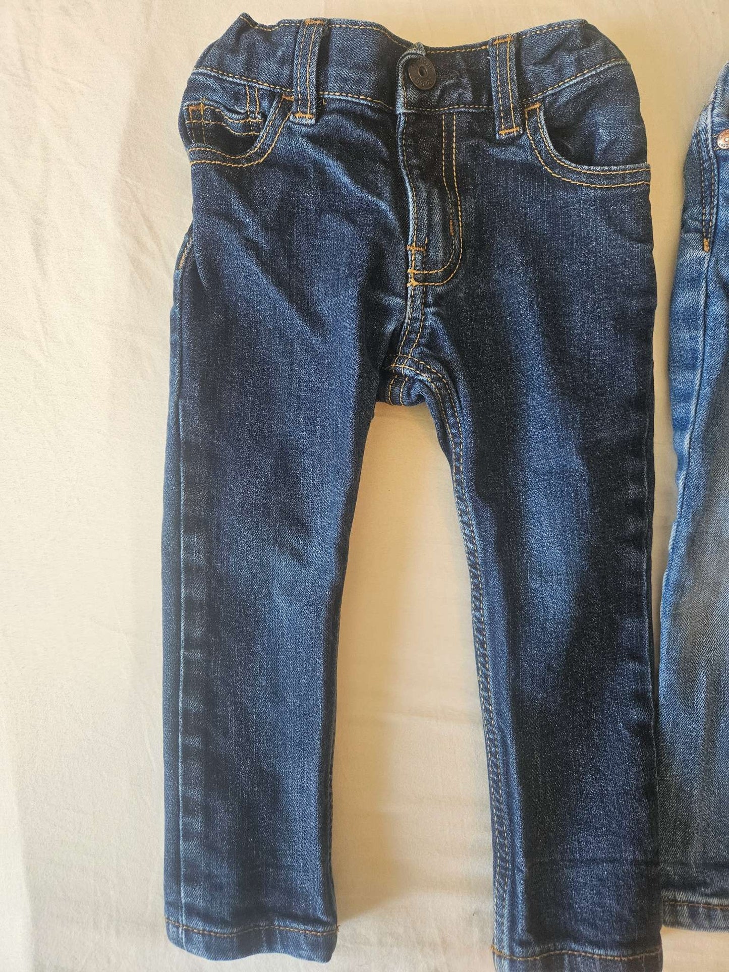 2 pairs of Osh Kosh B'gosh blue skinny fit jeans size 2T, Kids 2T
