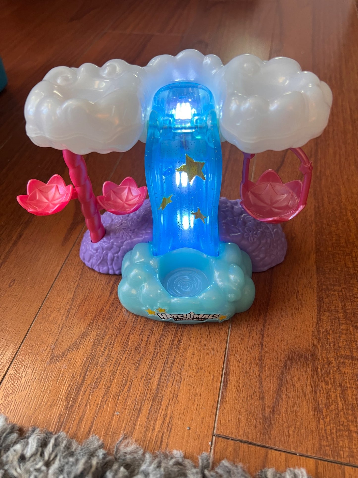 Hatchimals Swing Set