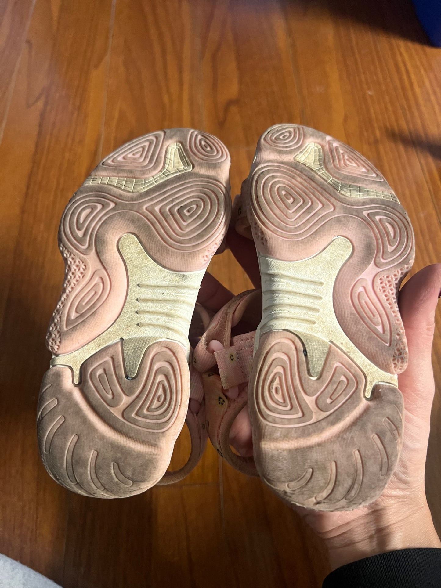 Kids Sandals, Shoes 10 (Toddler:2-4yr)
