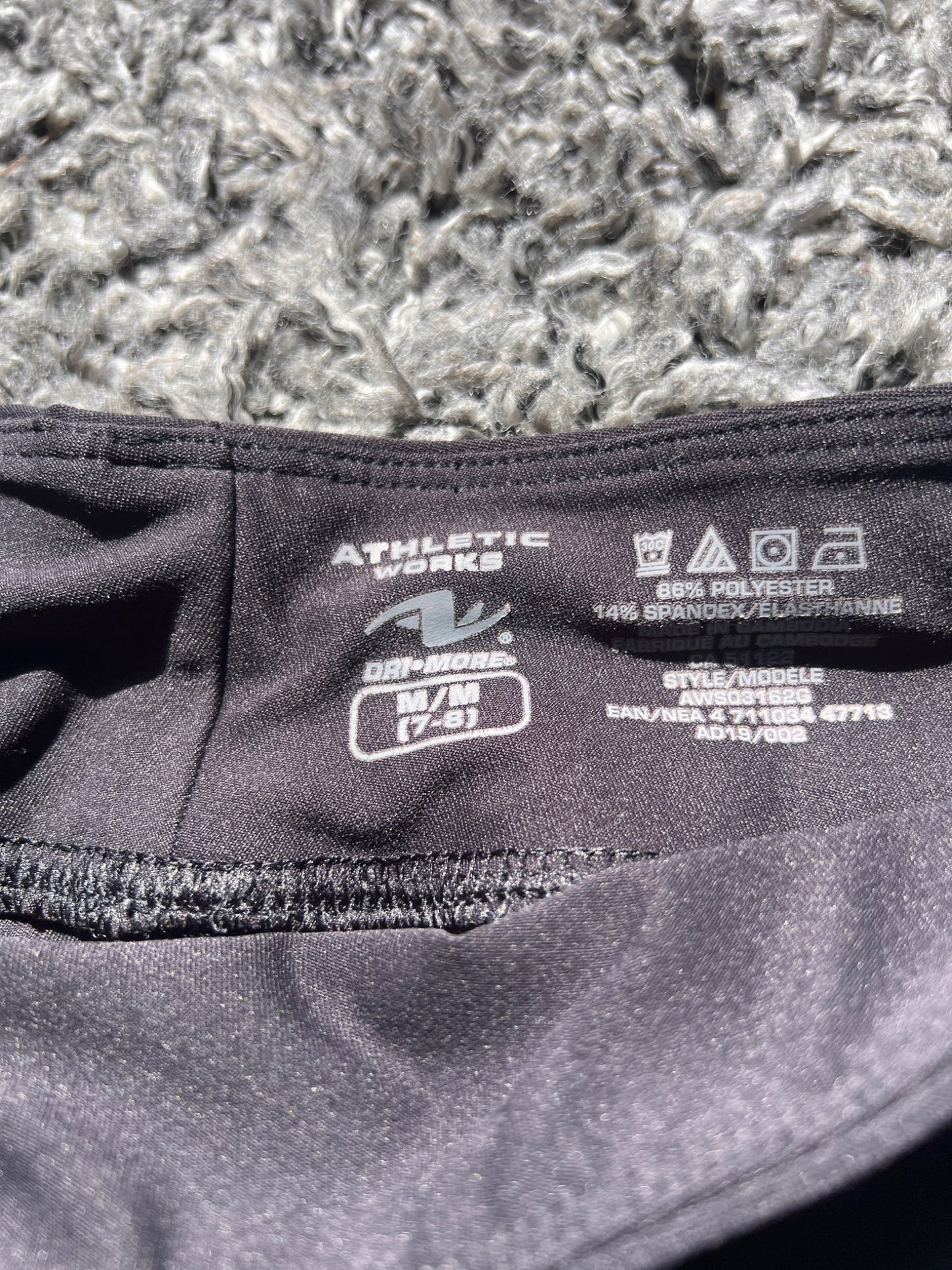 Girl’s Black Athletic Capris “Motivated to Move”, Kids 7