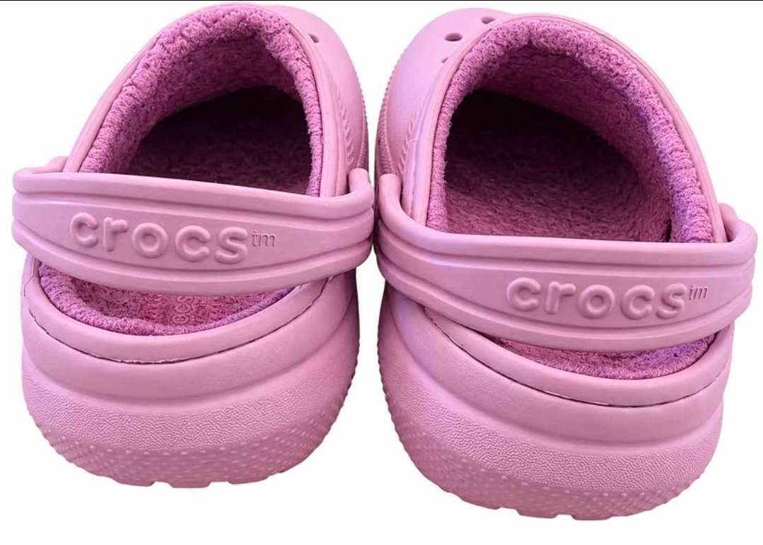 Girls Classic Lined Croc, Size J1, Shoes 1 (Kids:4-8yr)