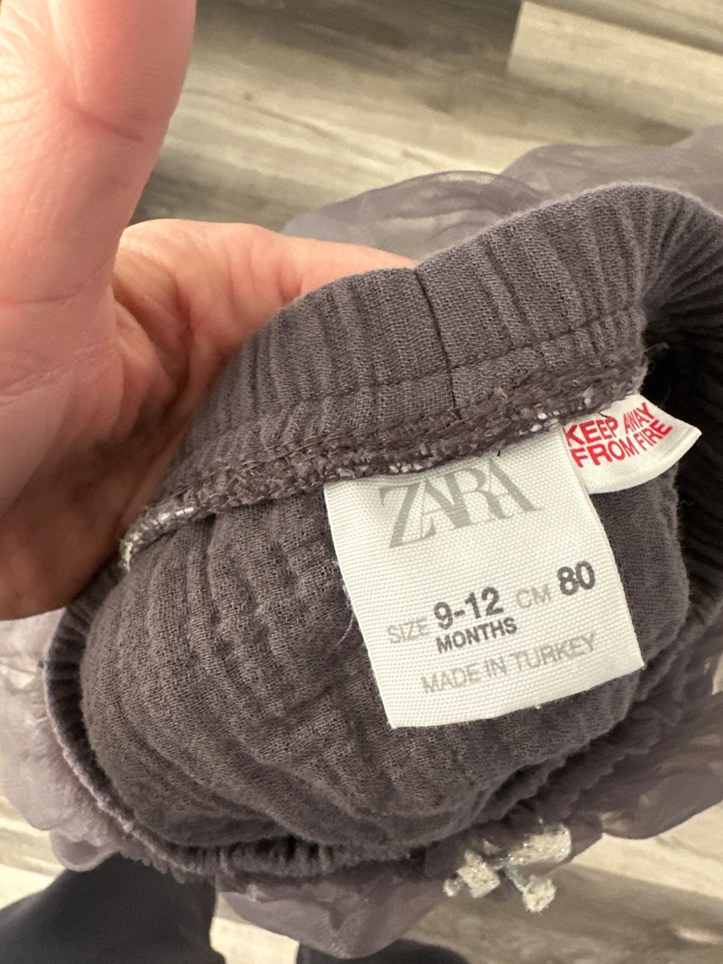 Zara grey tulle skirt 9-12months , Kids 12 Month (9-12M)