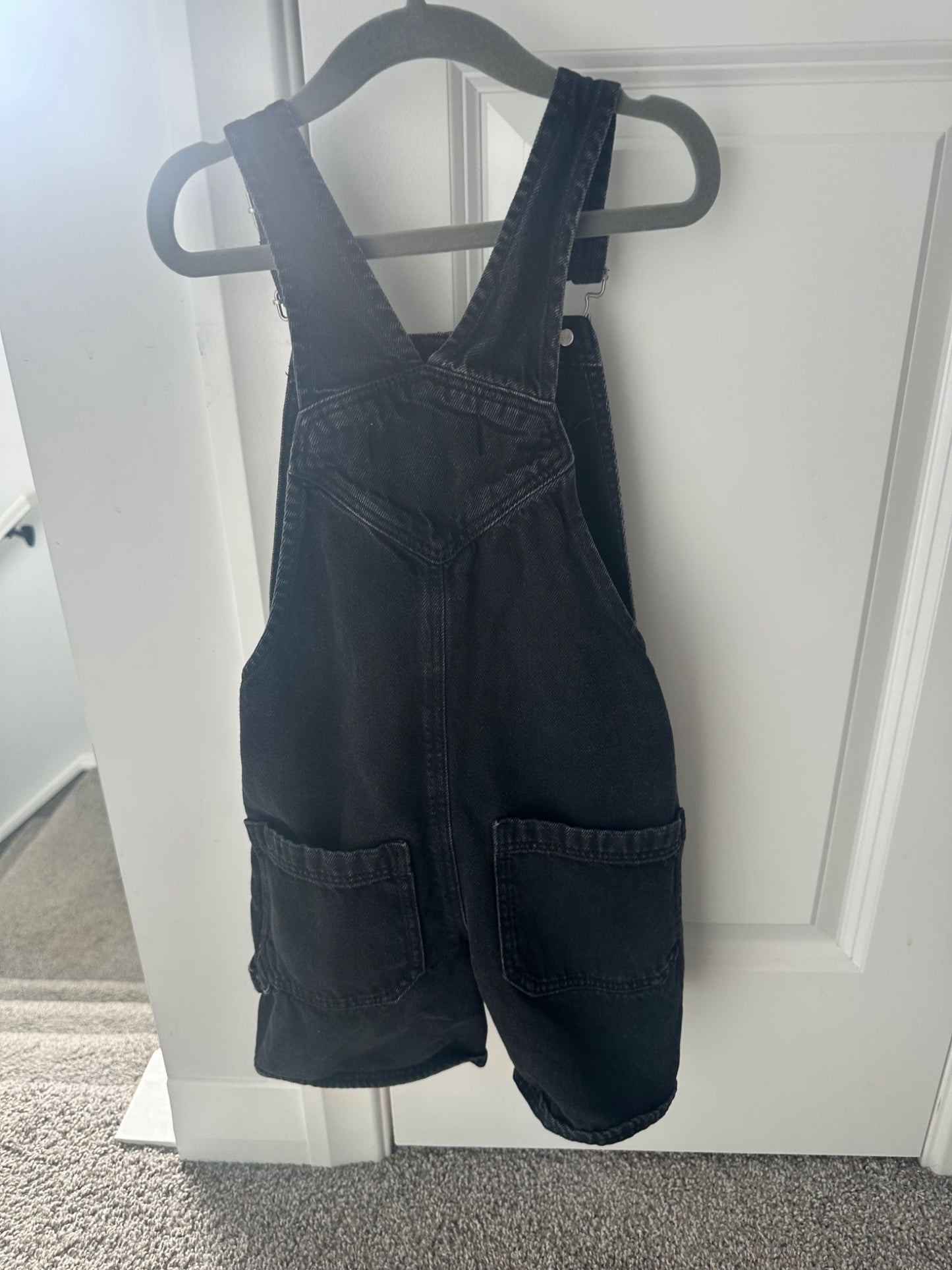Zara black denim overall shorts, Kids 6/6X (extra small)